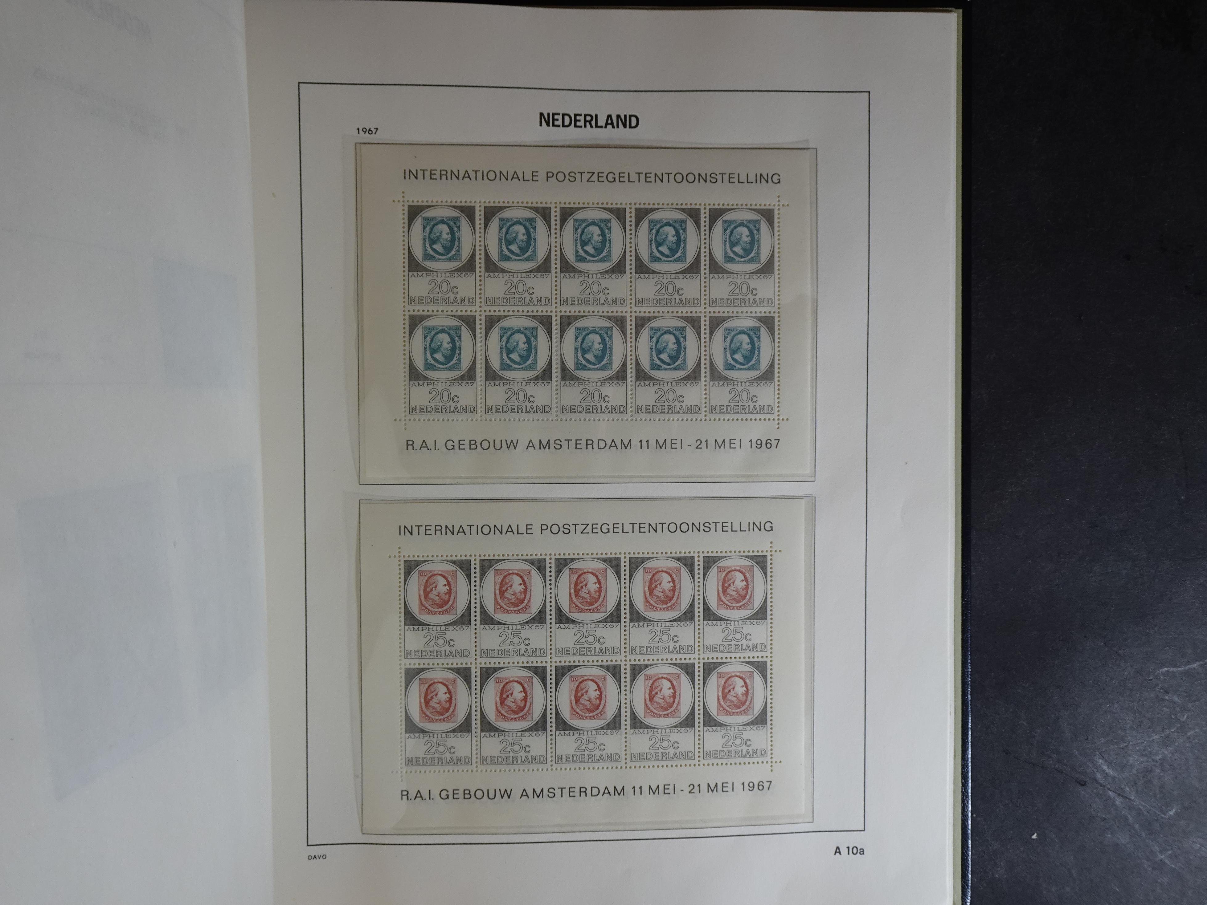 Collectie in Davo album. 70