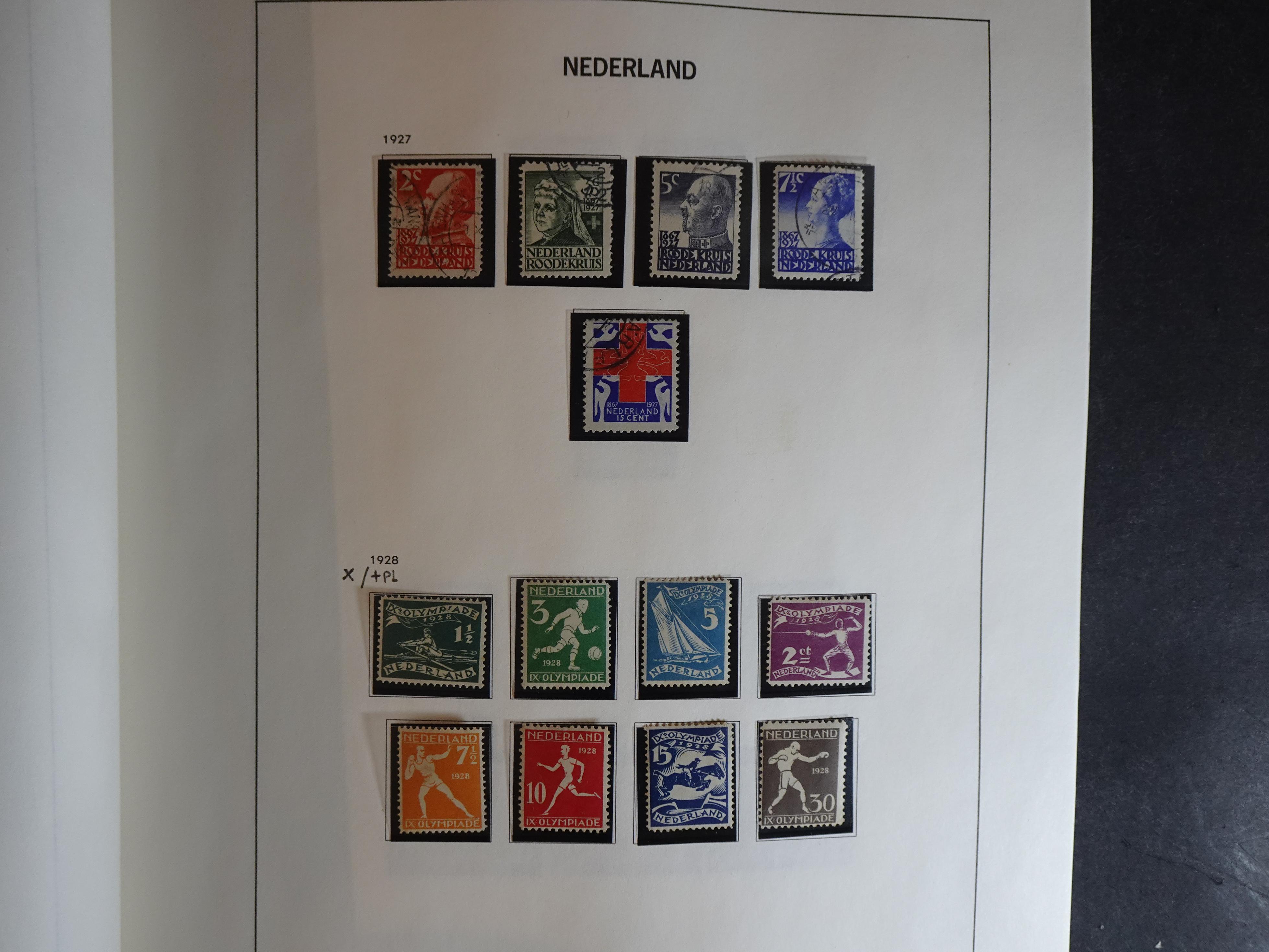 Verzameling vanaf 1852 in Davo album. 13