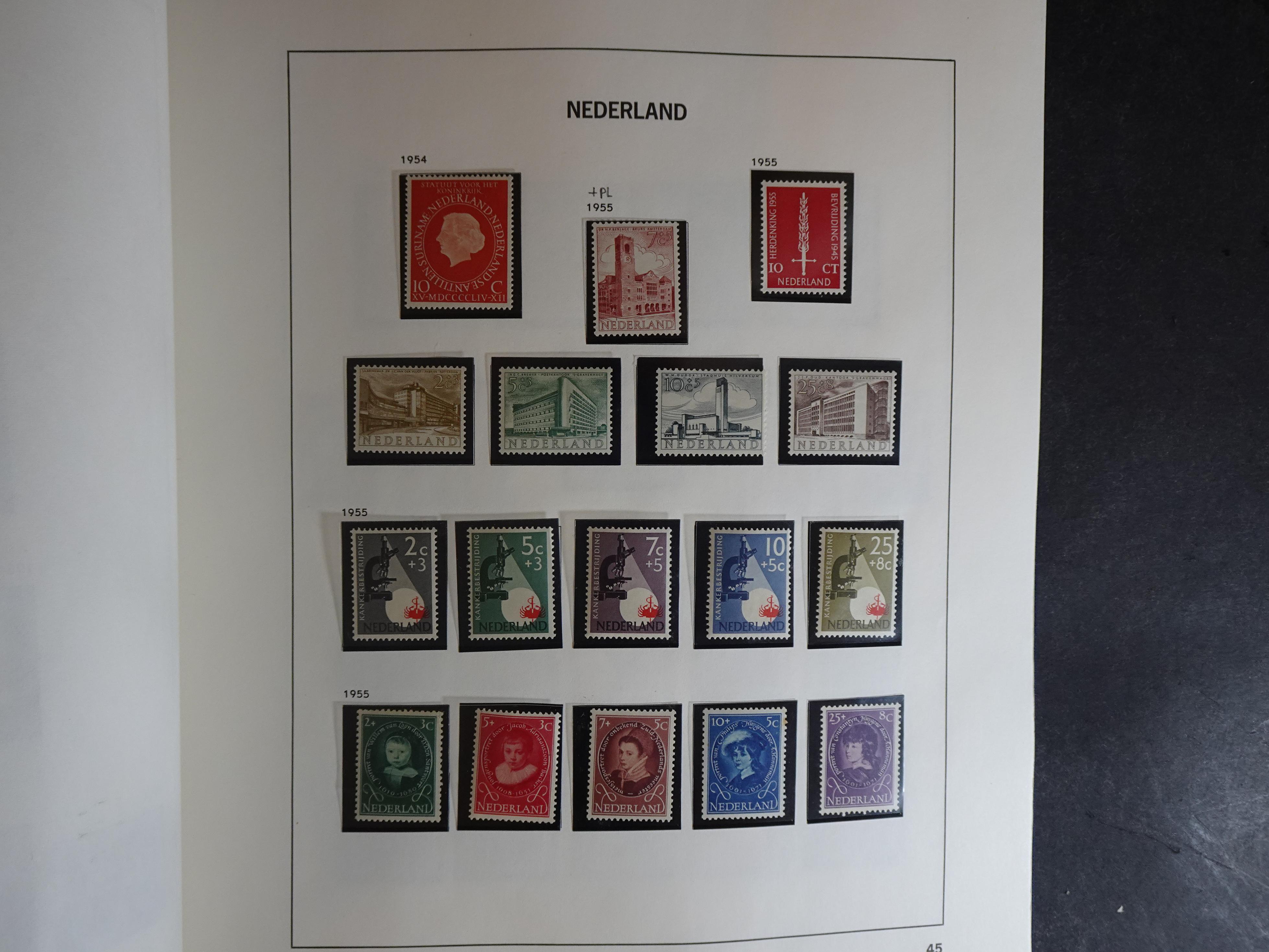 Verzameling vanaf 1852 in Davo album. 43