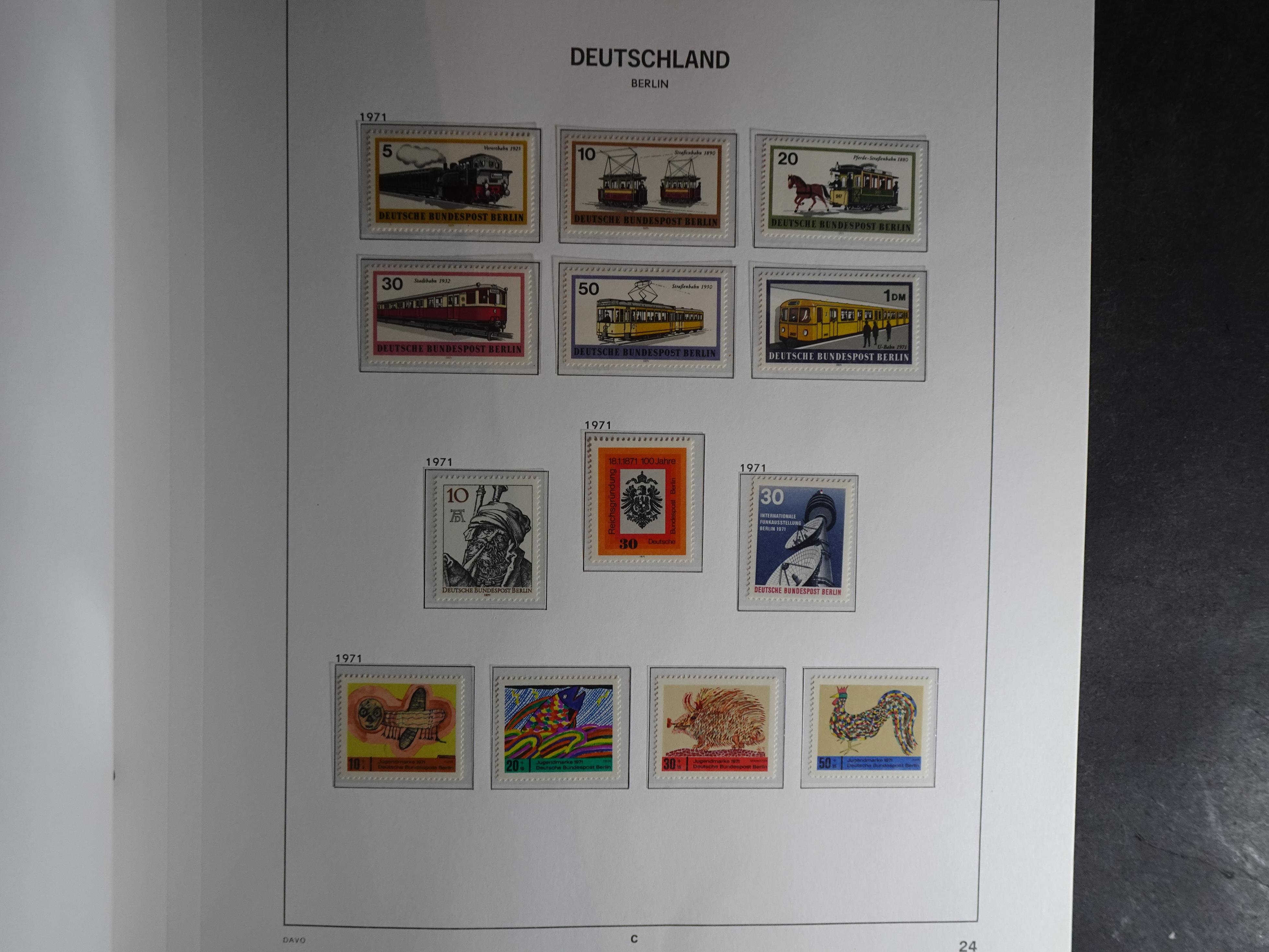 Verzameling met goed begin periode in Davo album. 24