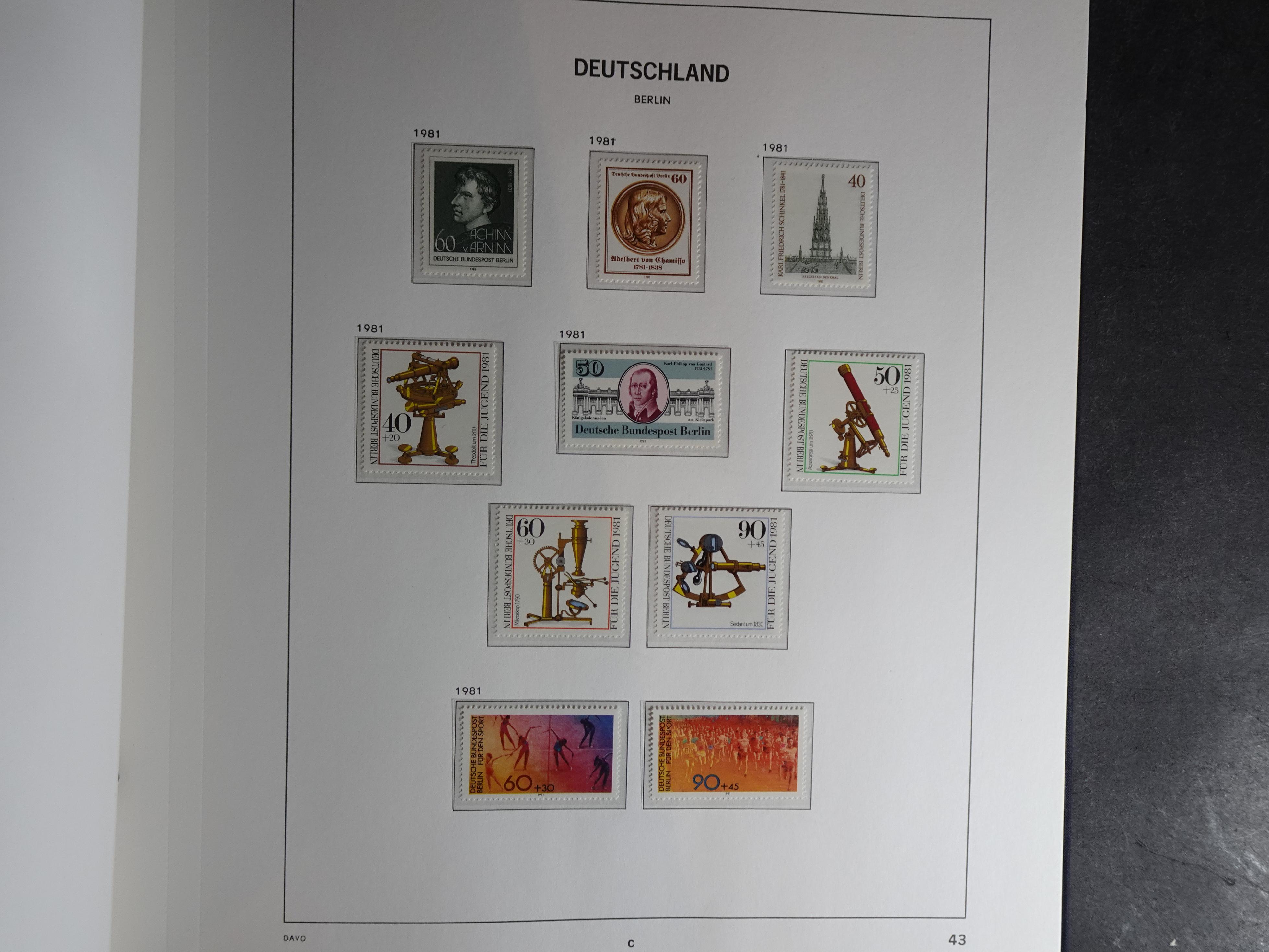 Verzameling met goed begin periode in Davo album. 43