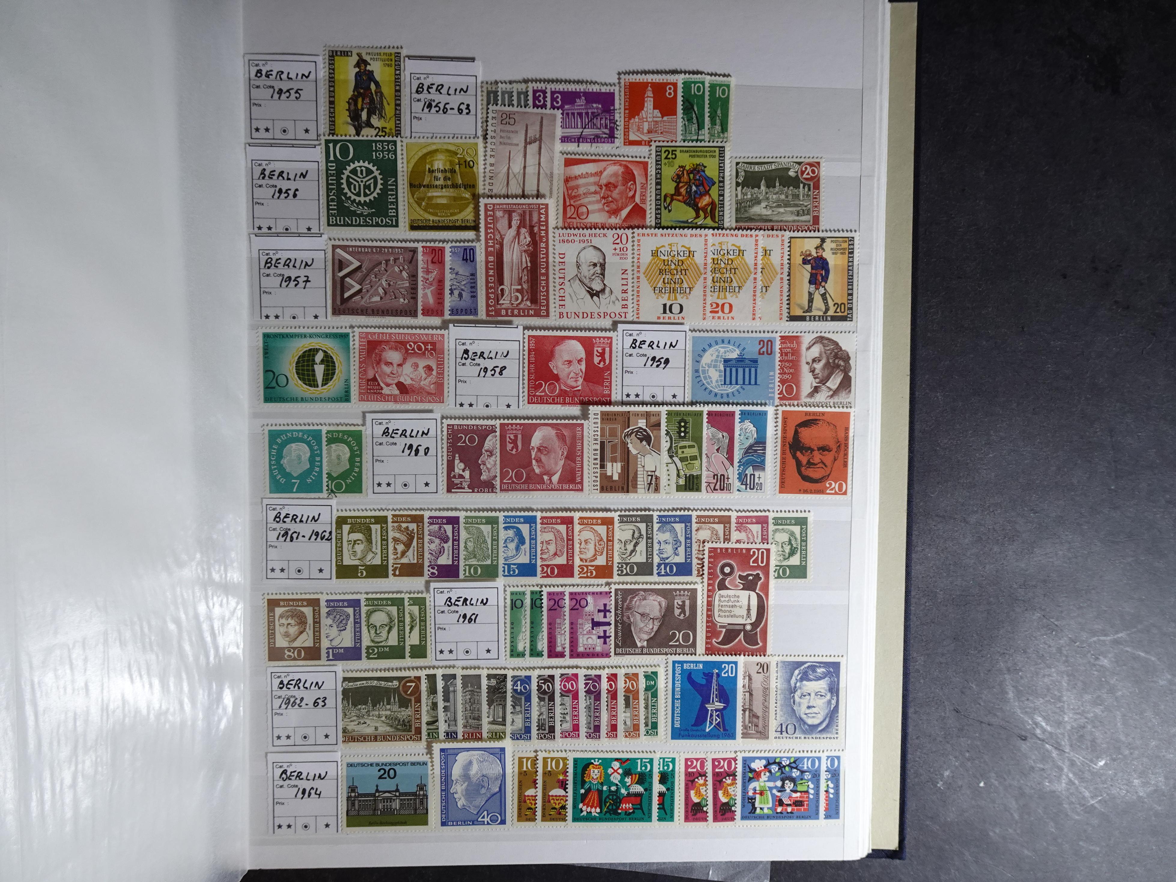 Verzameling met goed begin periode in Davo album. 75