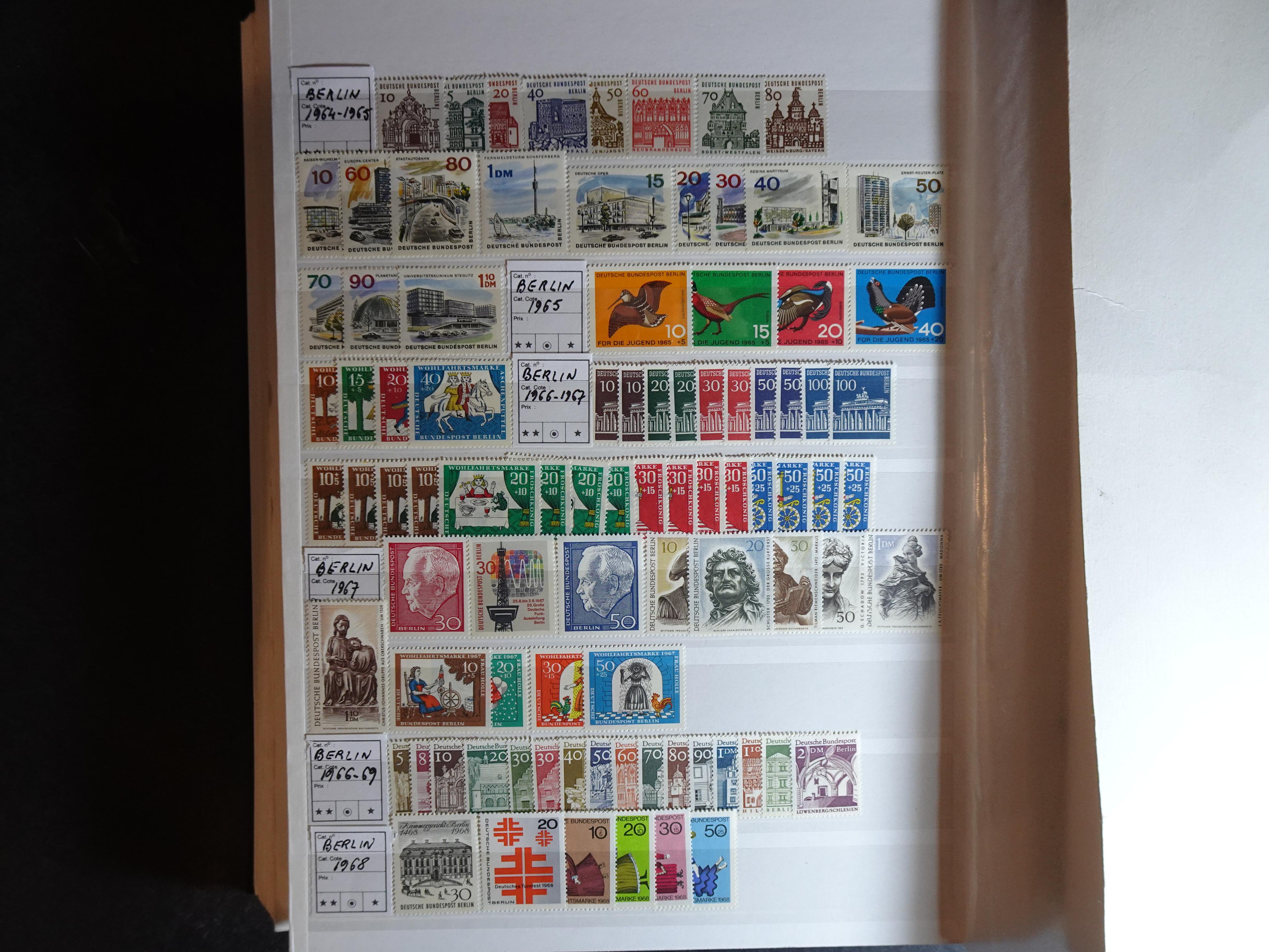 Verzameling met goed begin periode in Davo album. 76