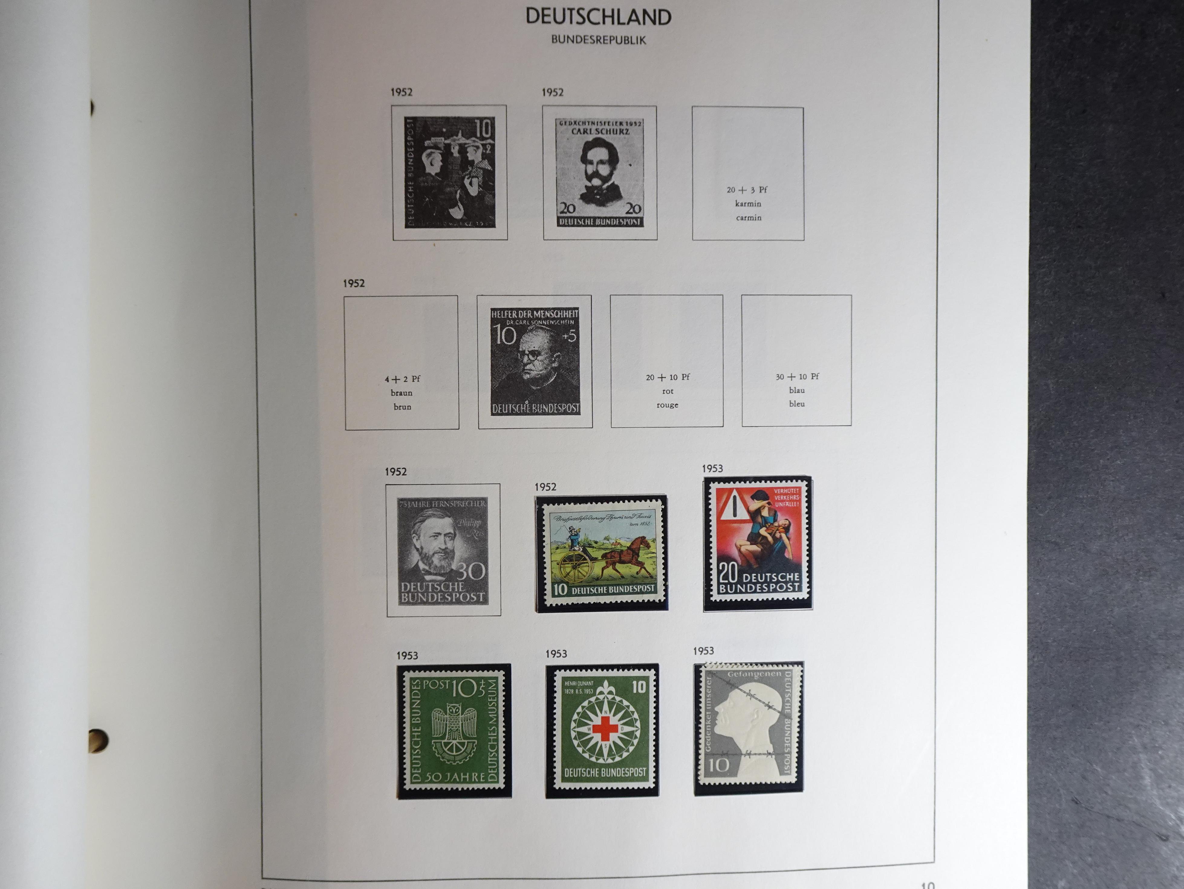 Verzameling vanaf 1949 in Davo album met prima begin periode onder andere Posthoornserie ongebruikt. 4