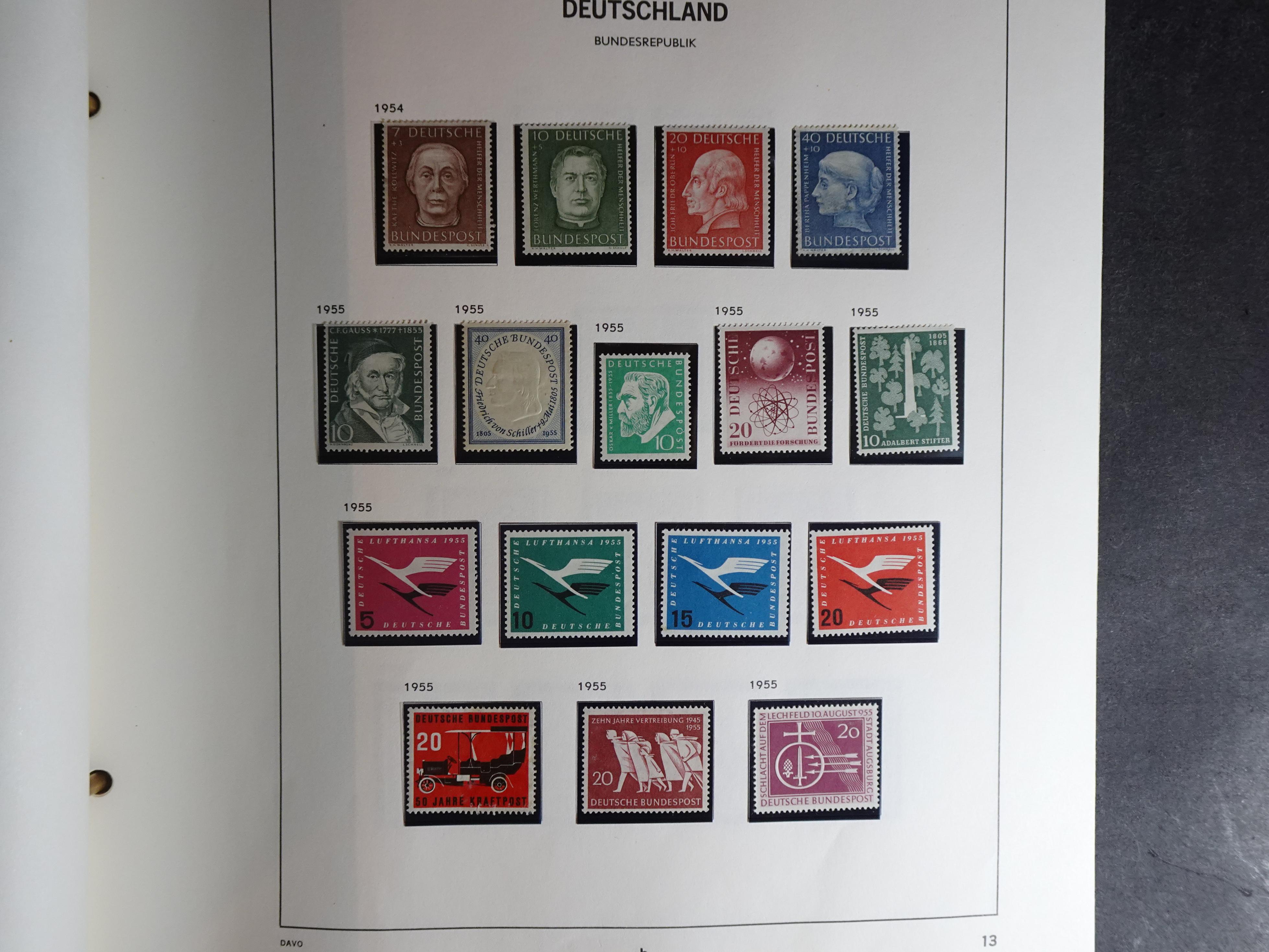 Verzameling vanaf 1949 in Davo album met prima begin periode onder andere Posthoornserie ongebruikt. 7