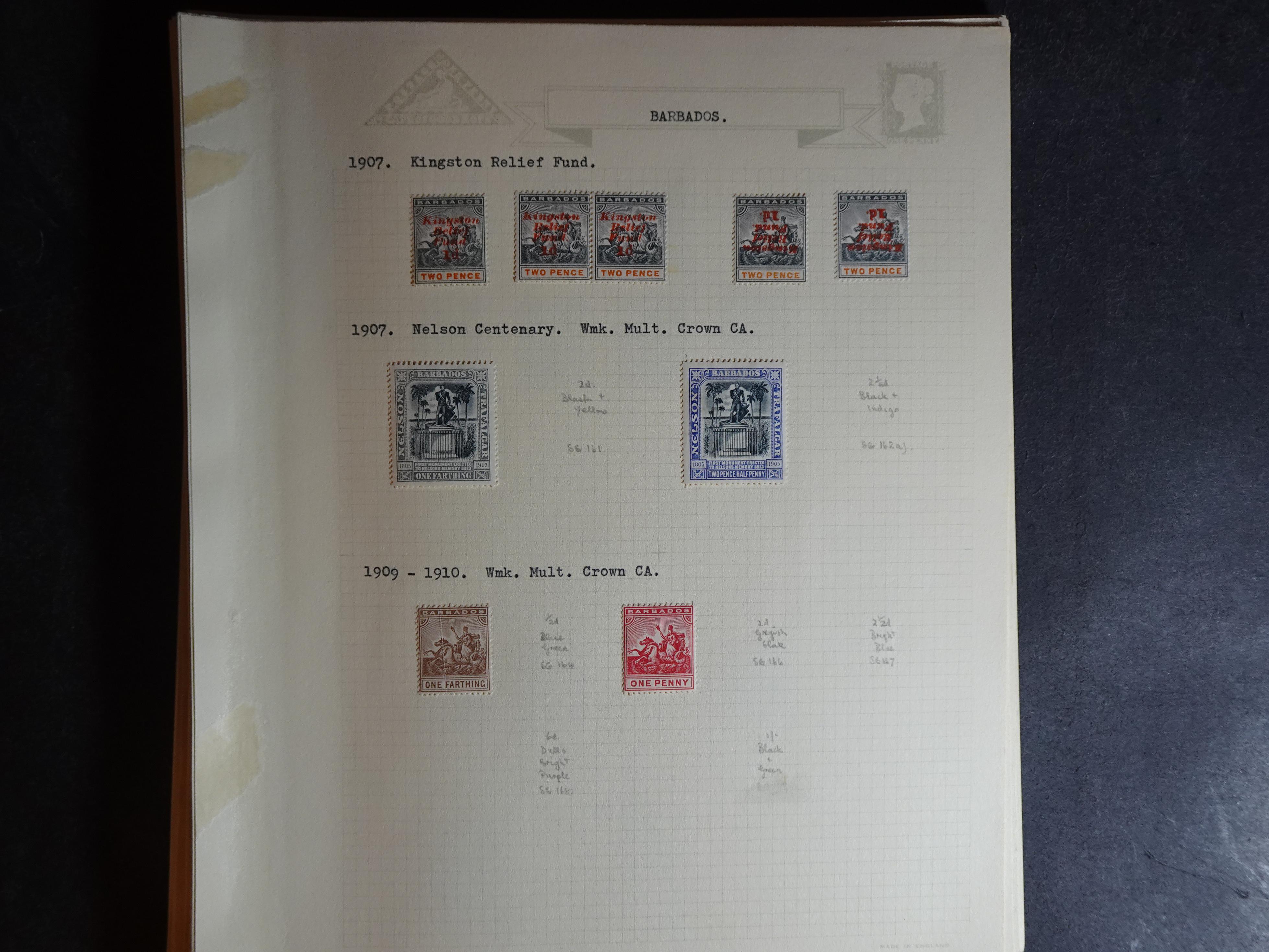 Verzameling 1882 - 1977 op blanco album bladen in Klemband. 4