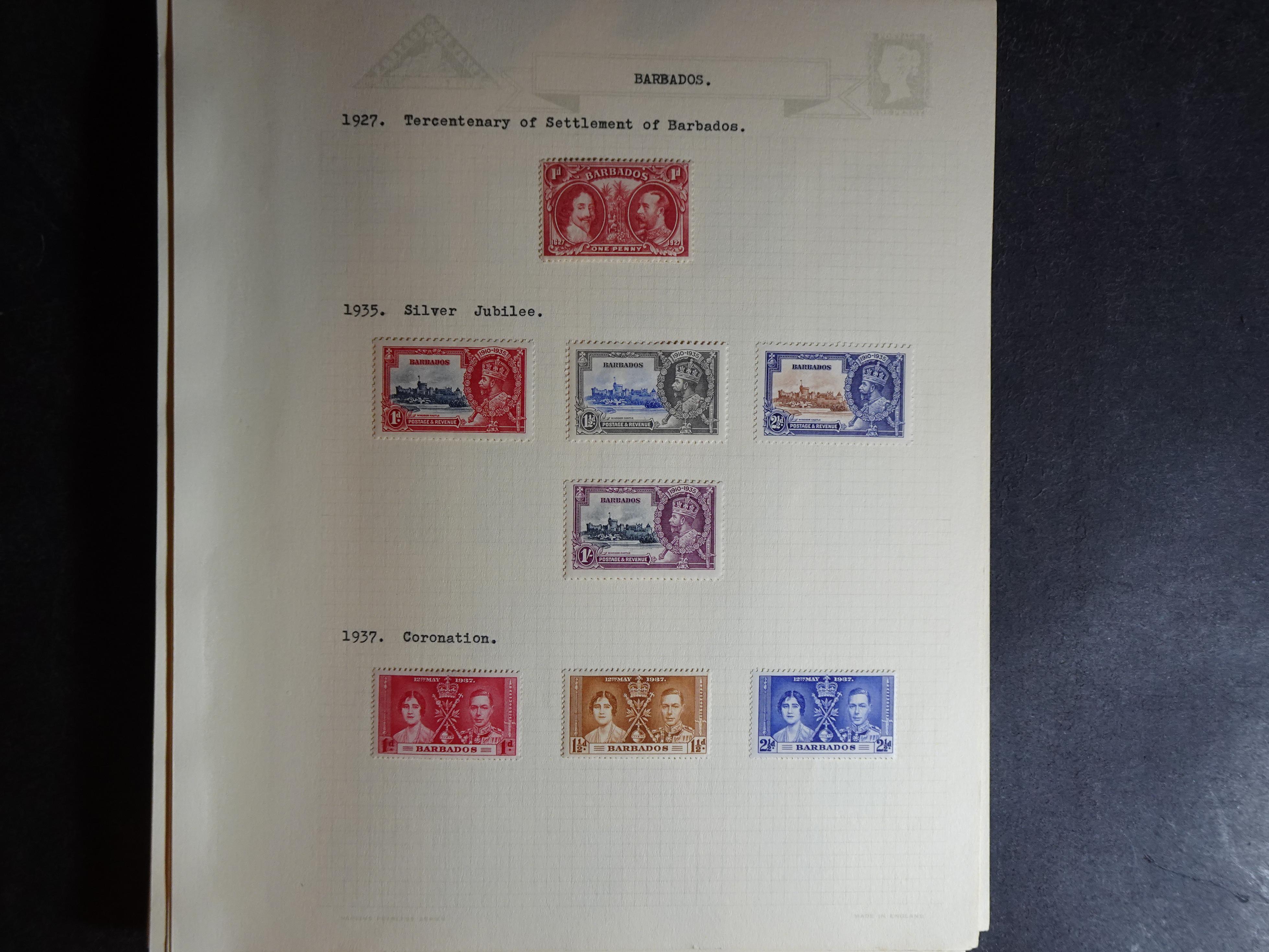 Verzameling 1882 - 1977 op blanco album bladen in Klemband. 10