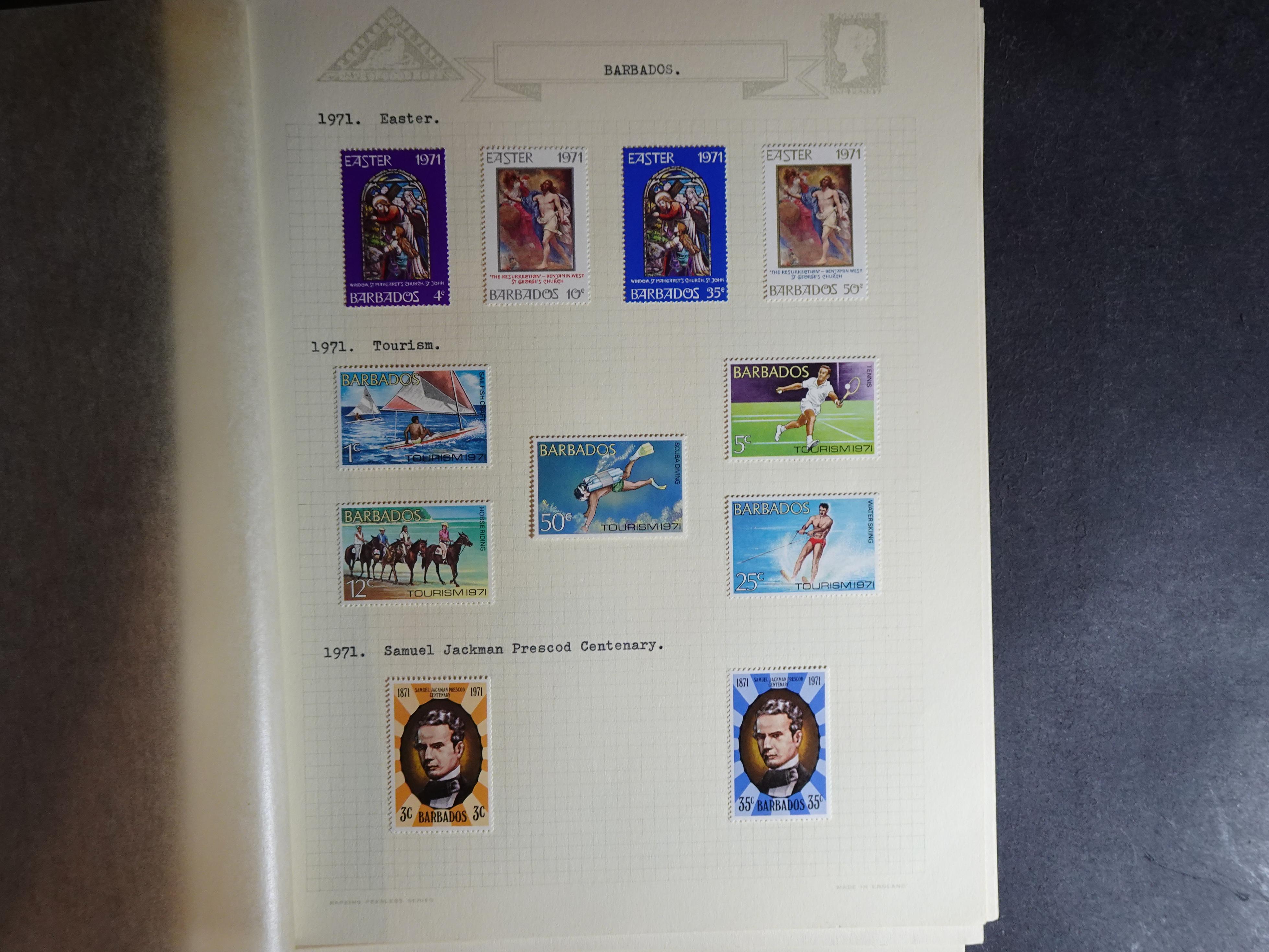 Verzameling 1882 - 1977 op blanco album bladen in Klemband. 26