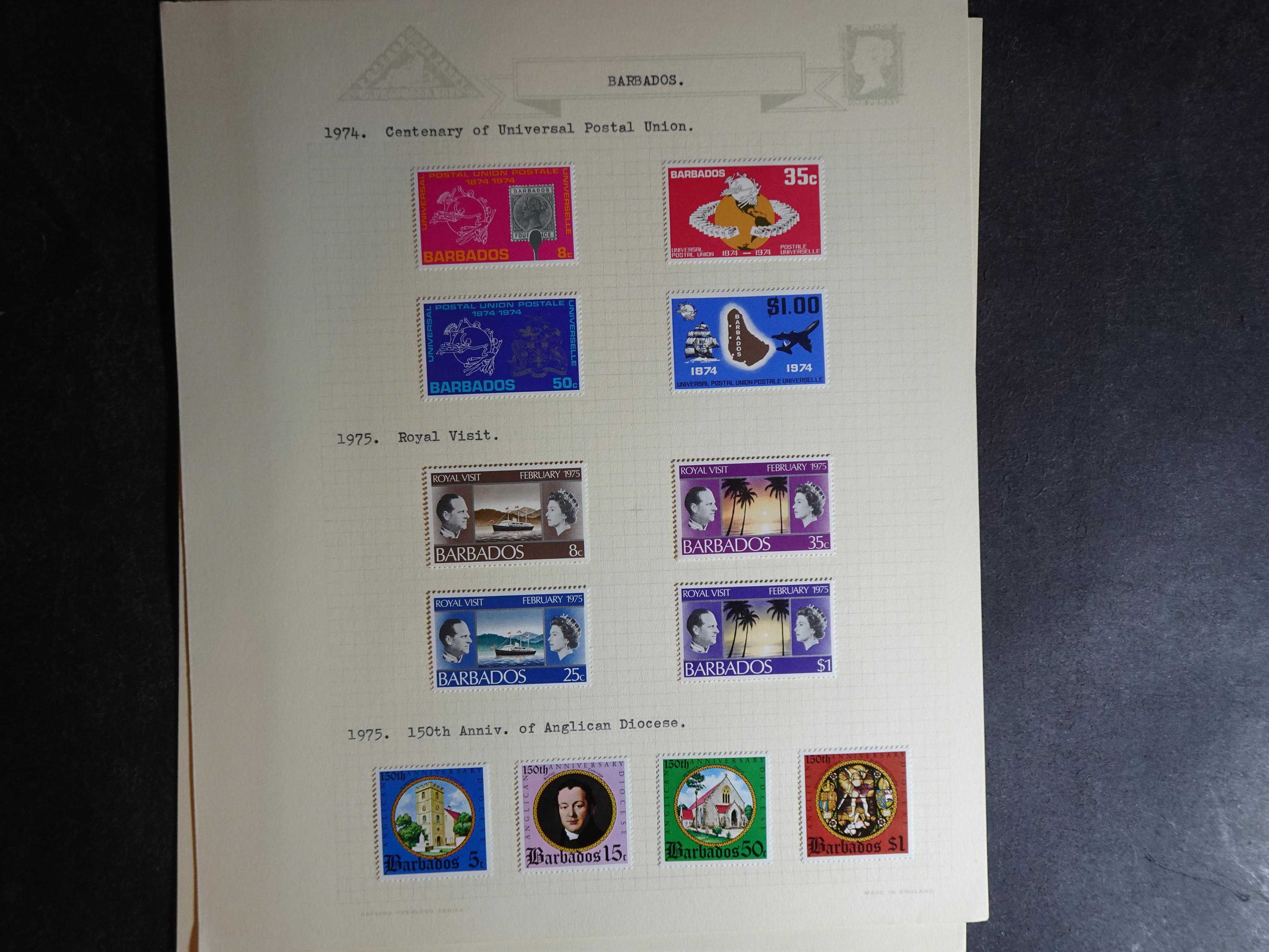 Verzameling 1882 - 1977 op blanco album bladen in Klemband. 31