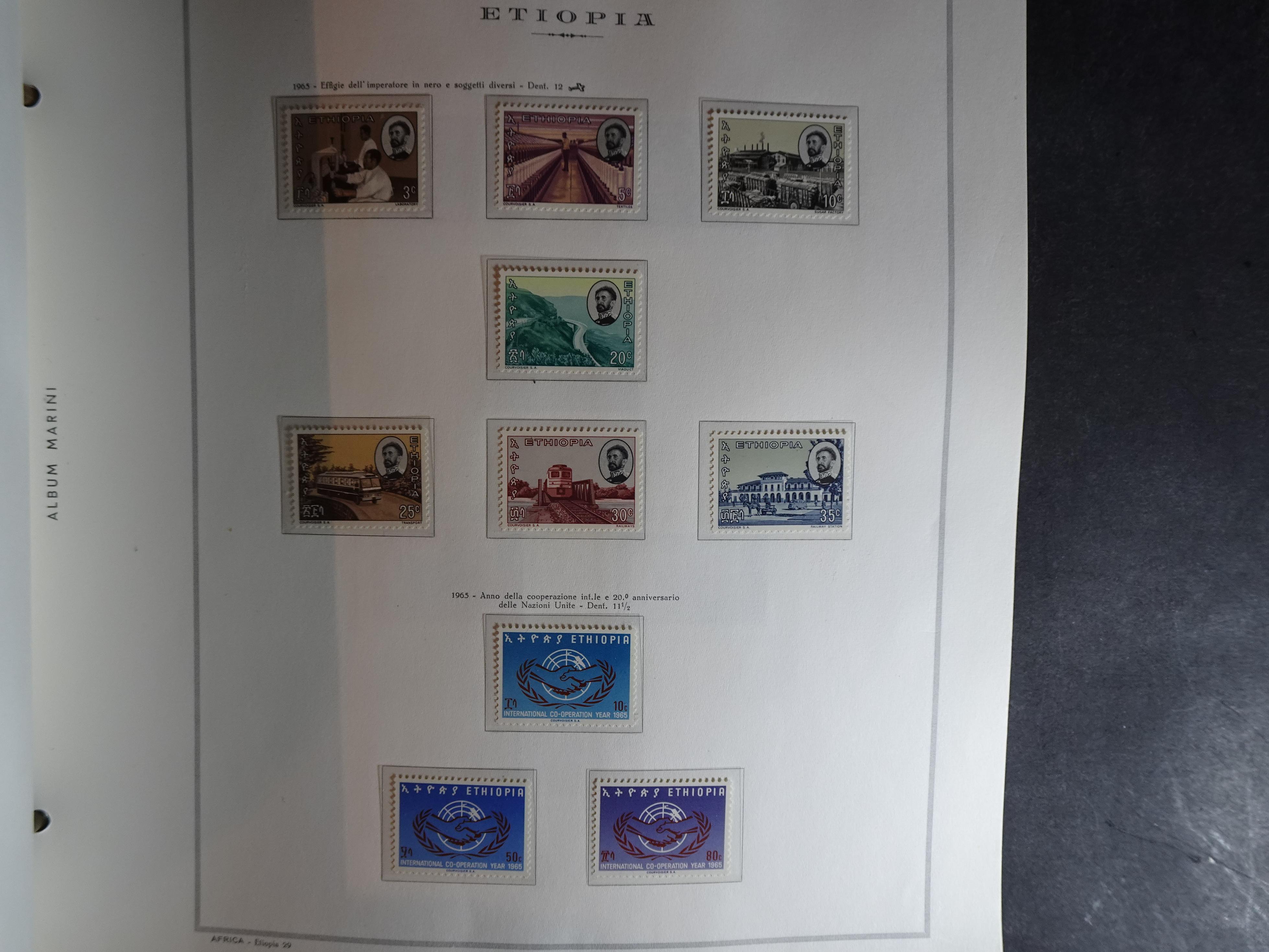 Verzameling in Marini album met Ethiopië, Ghana  Libië, Somalië en Sudan, leuke koop met veel motief.