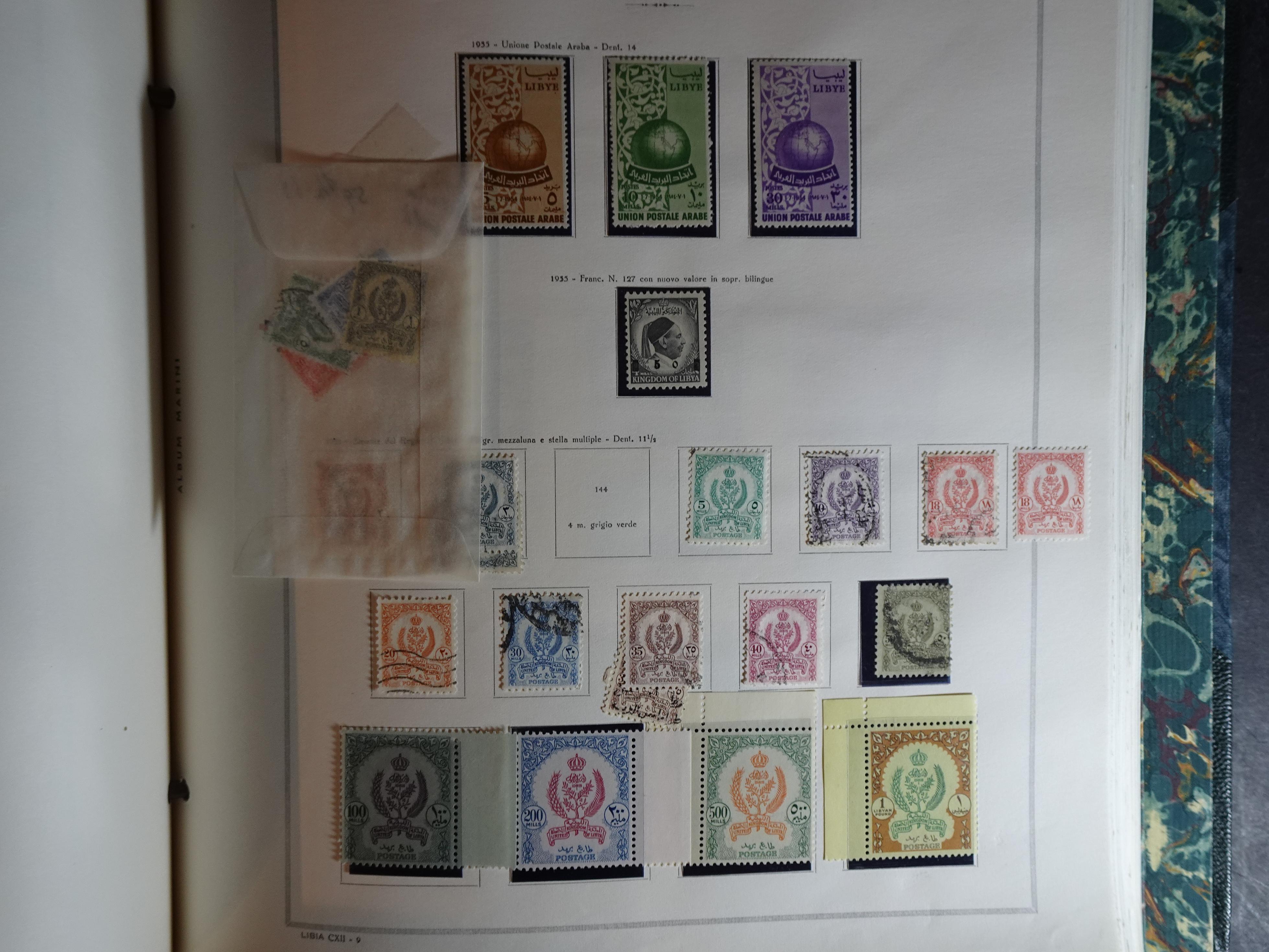 Verzameling in Marini album met Ethiopië, Ghana  Libië, Somalië en Sudan, leuke koop met veel motief. 90