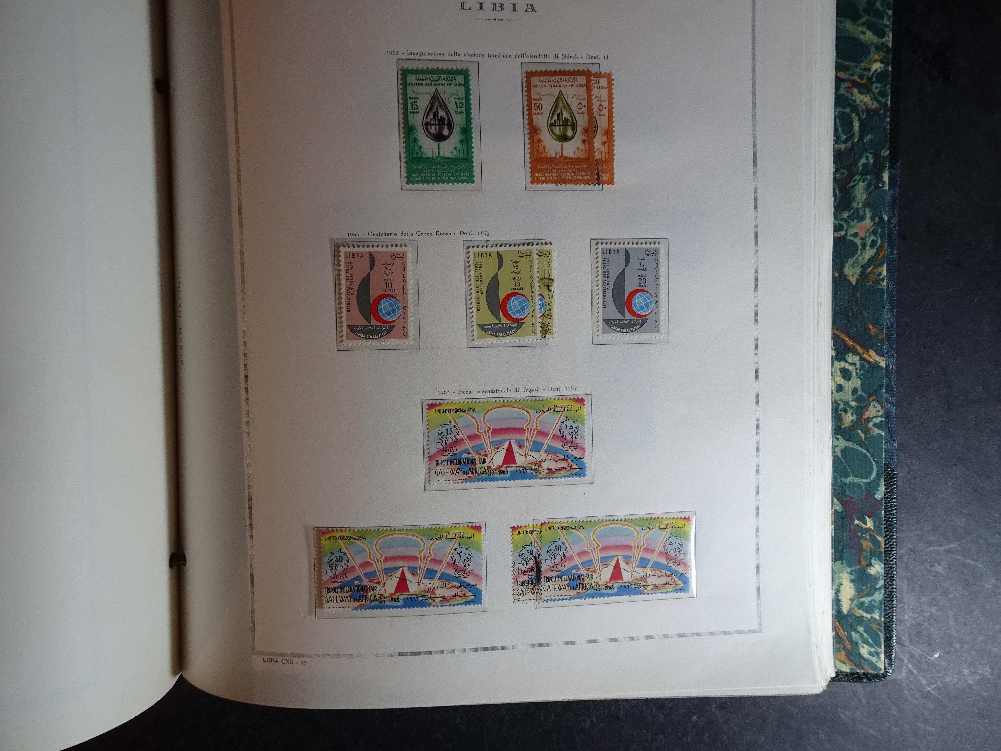 Verzameling in Marini album met Ethiopië, Ghana  Libië, Somalië en Sudan, leuke koop met veel motief. 96