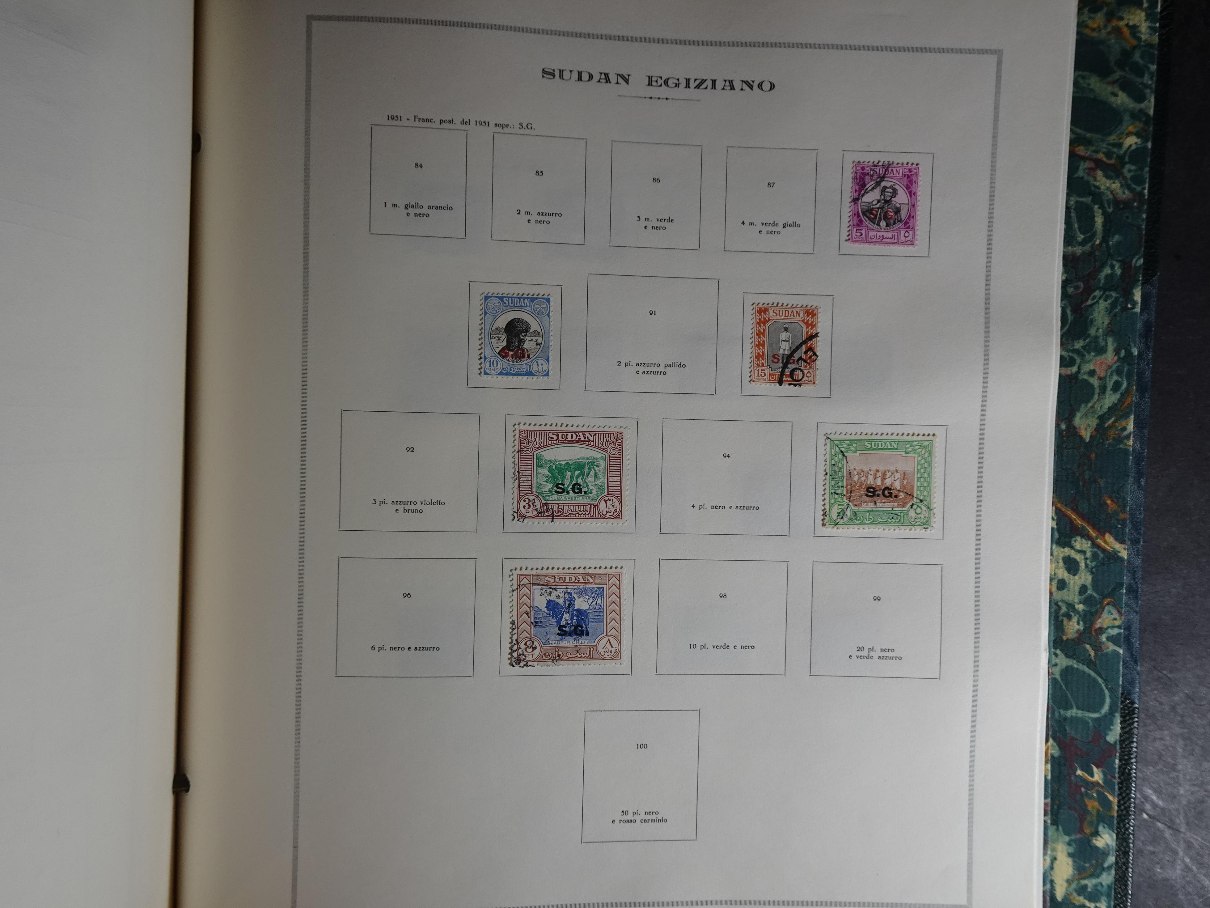 Verzameling in Marini album met Ethiopië, Ghana  Libië, Somalië en Sudan, leuke koop met veel motief. 165