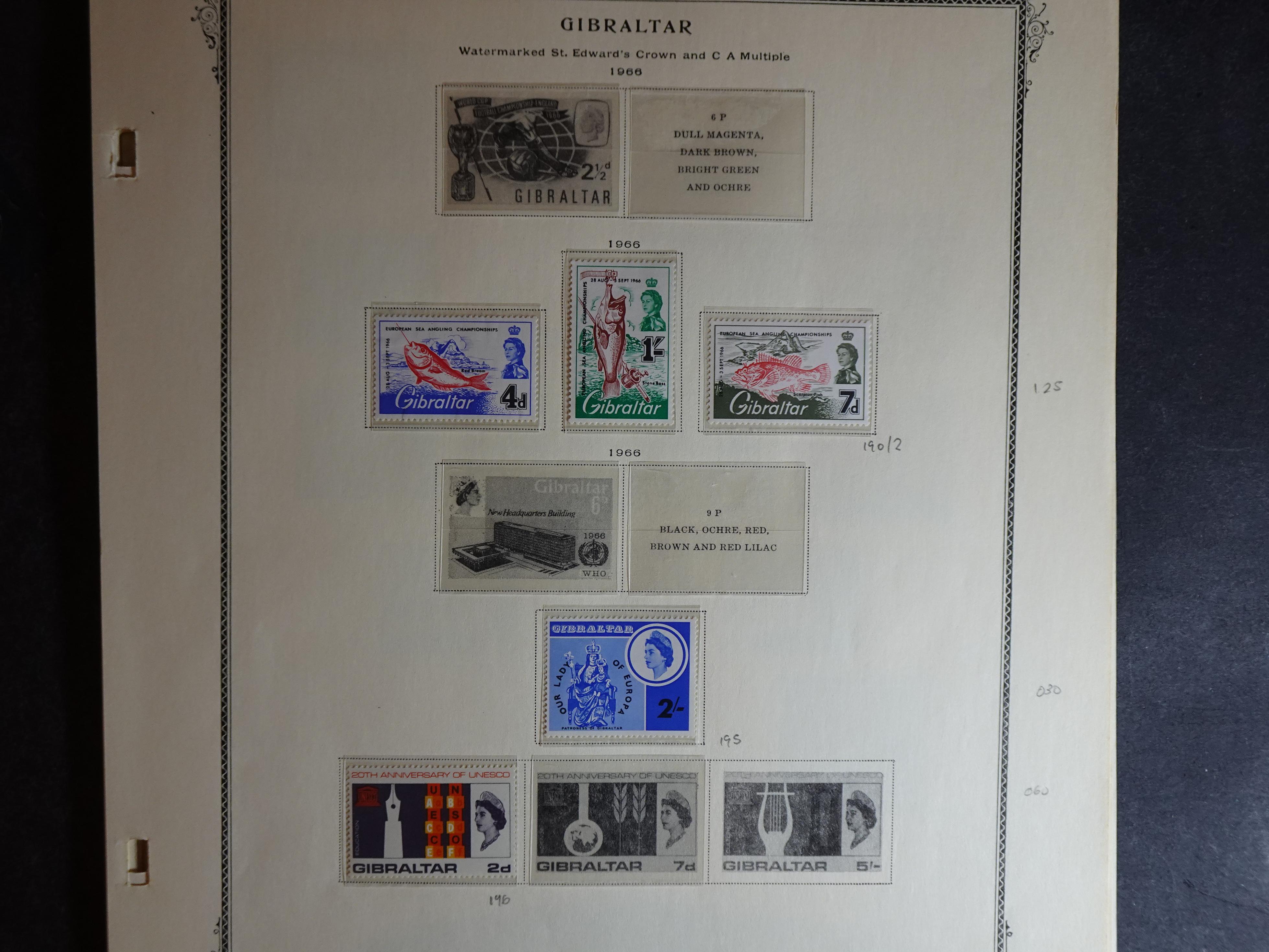 Verzameling vanaf klassiek op Scott album bladen en 3 insteekbladen. 10