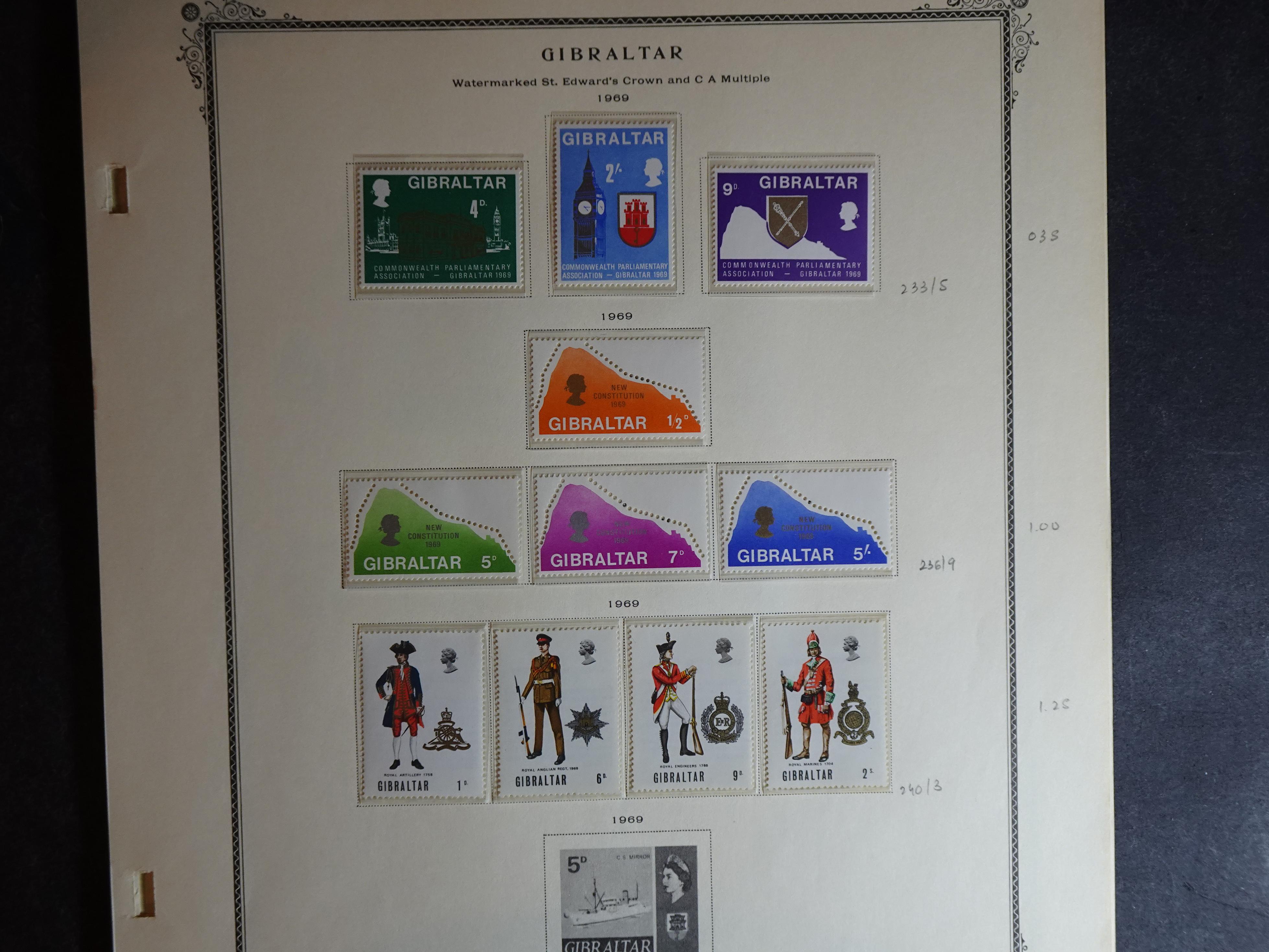 Verzameling vanaf klassiek op Scott album bladen en 3 insteekbladen. 14