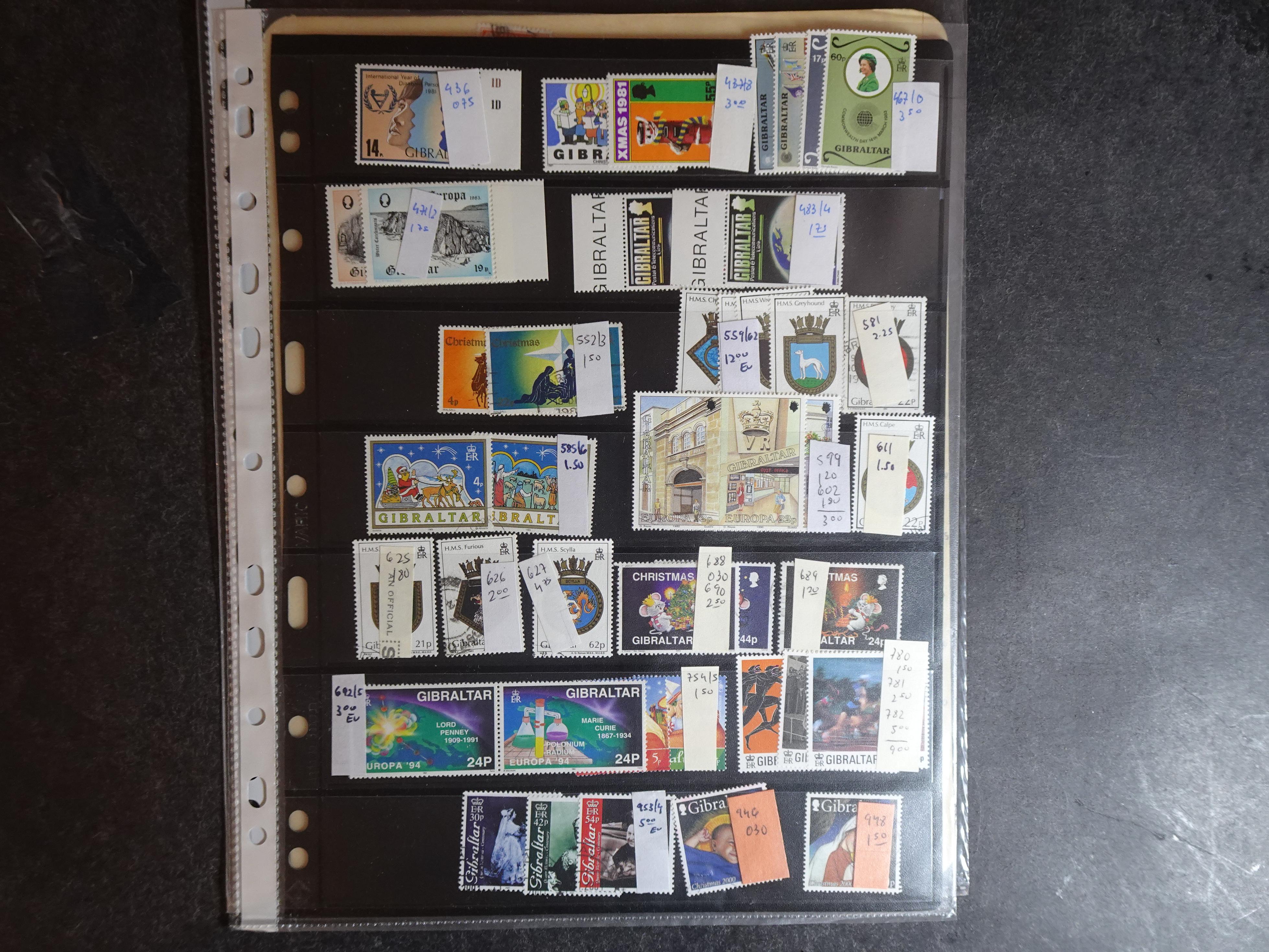 Verzameling vanaf klassiek op Scott album bladen en 3 insteekbladen. 28