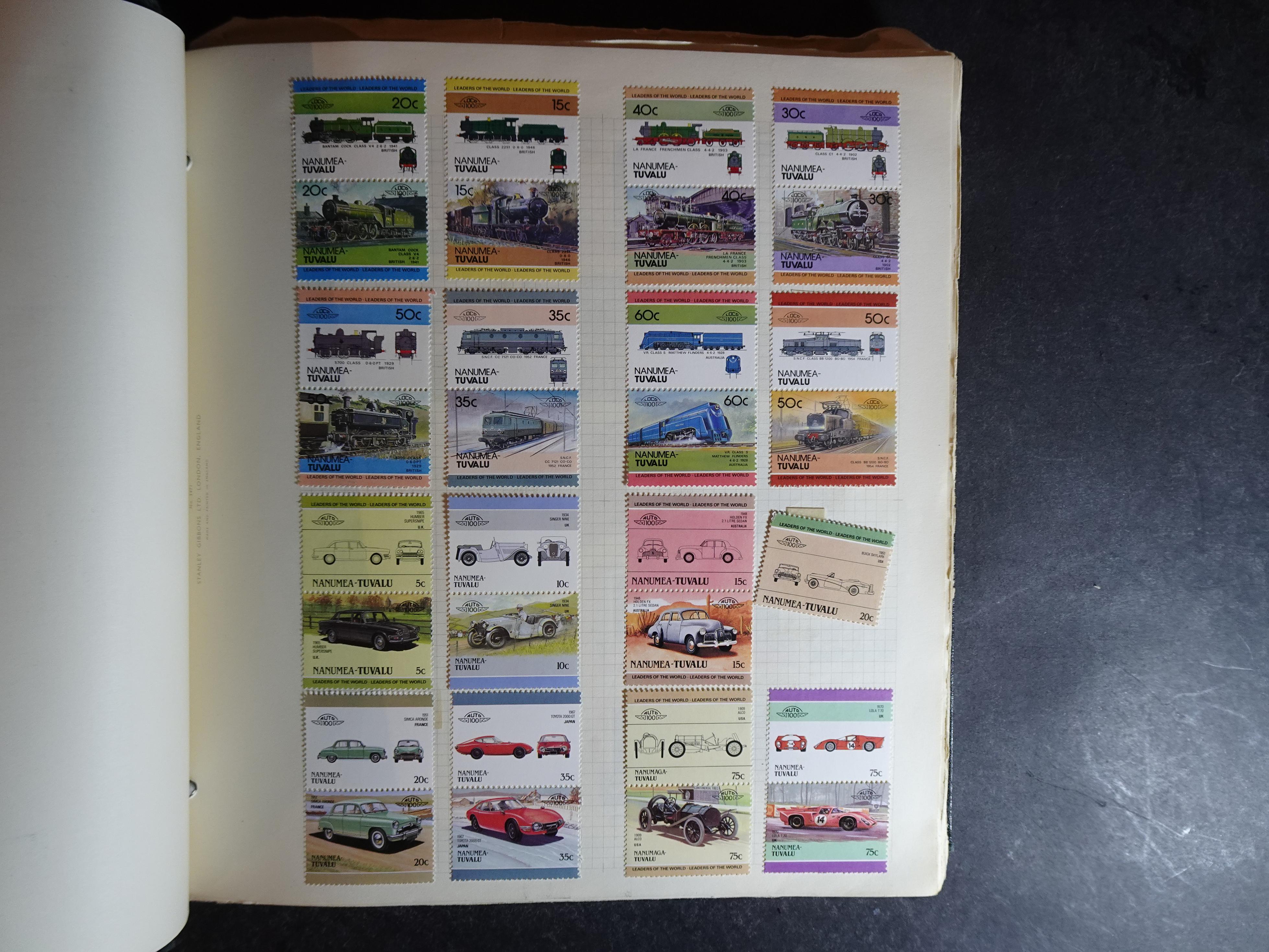 Verzameling op blanco album bladen letter M/P. Leuke koop met veel motief. 25