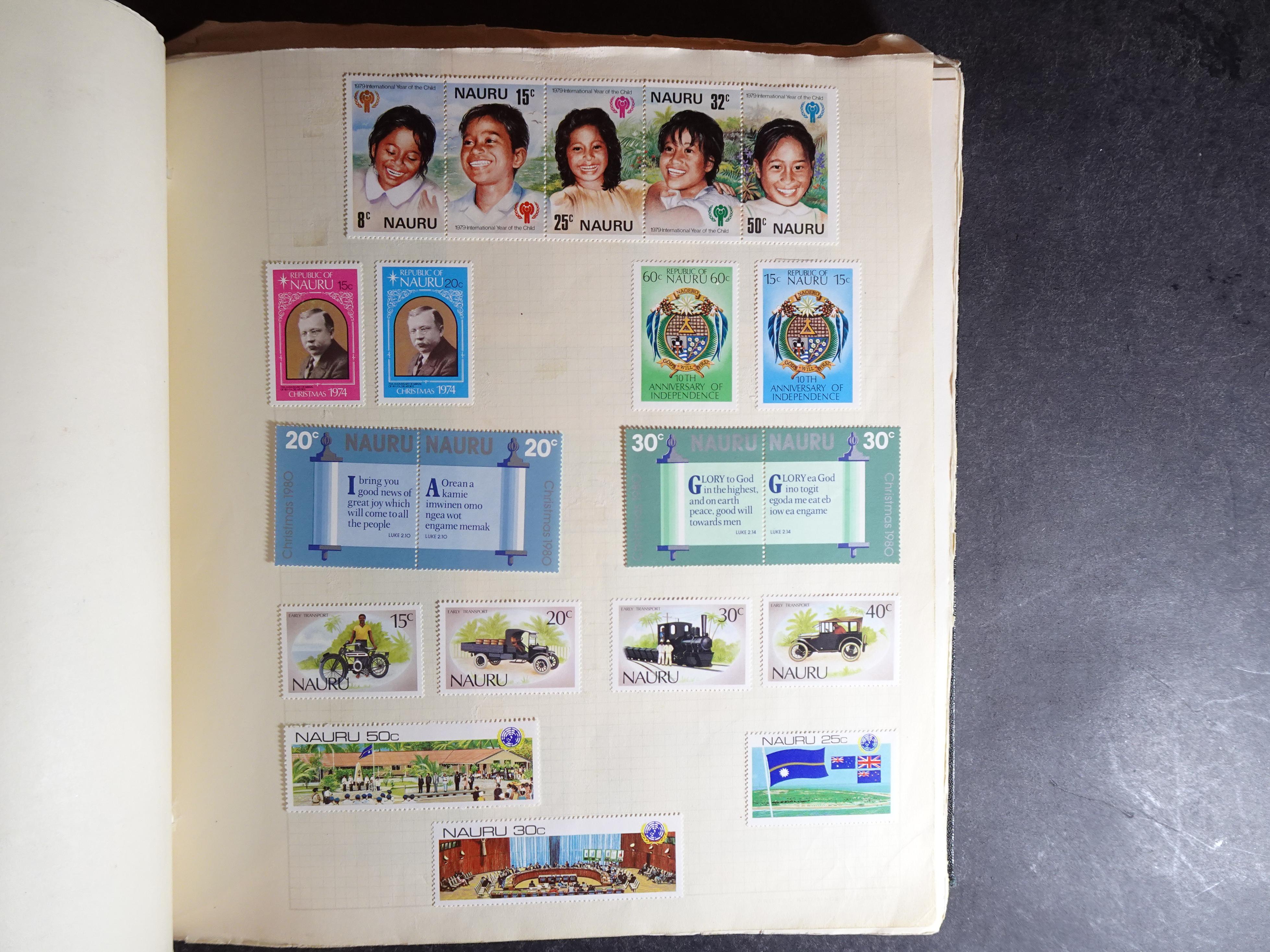 Verzameling op blanco album bladen letter M/P. Leuke koop met veel motief. 36