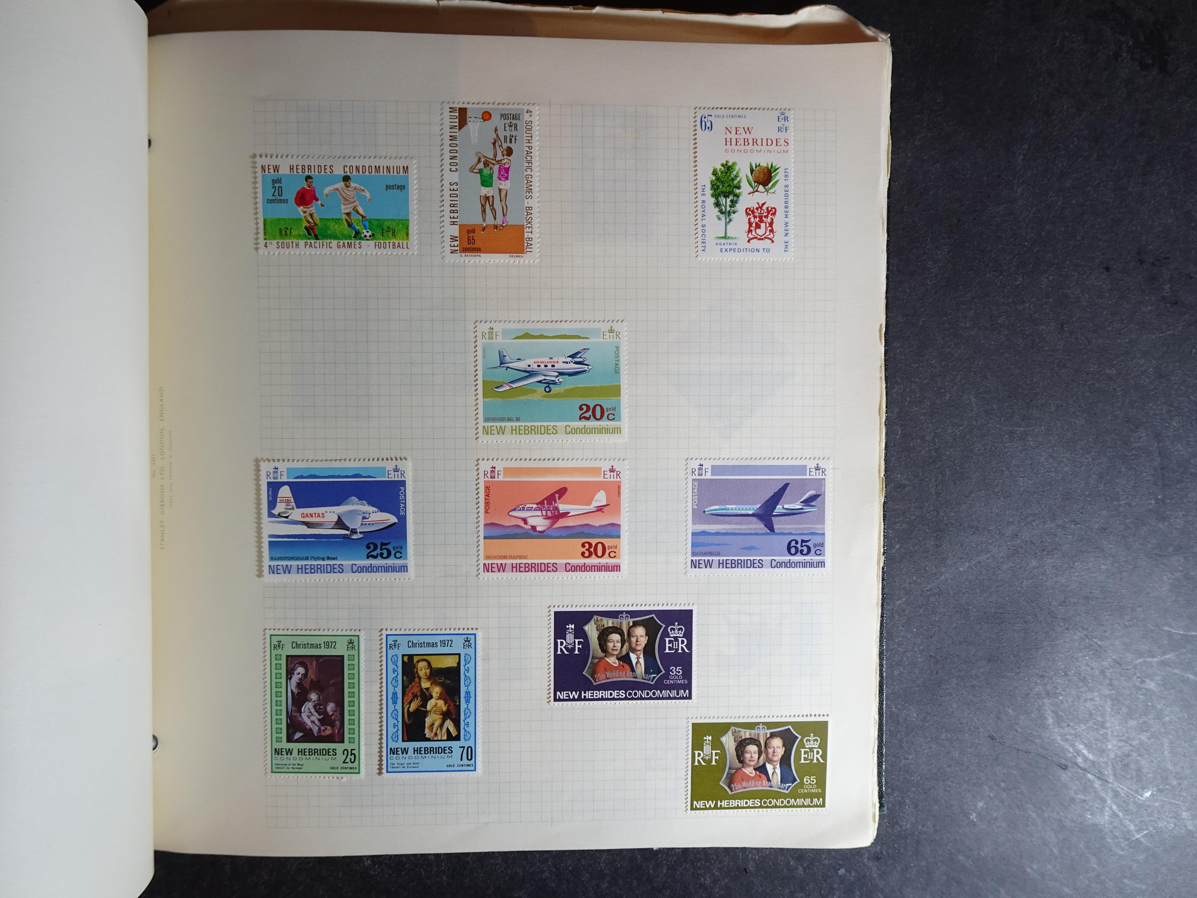 Verzameling op blanco album bladen letter M/P. Leuke koop met veel motief. 61