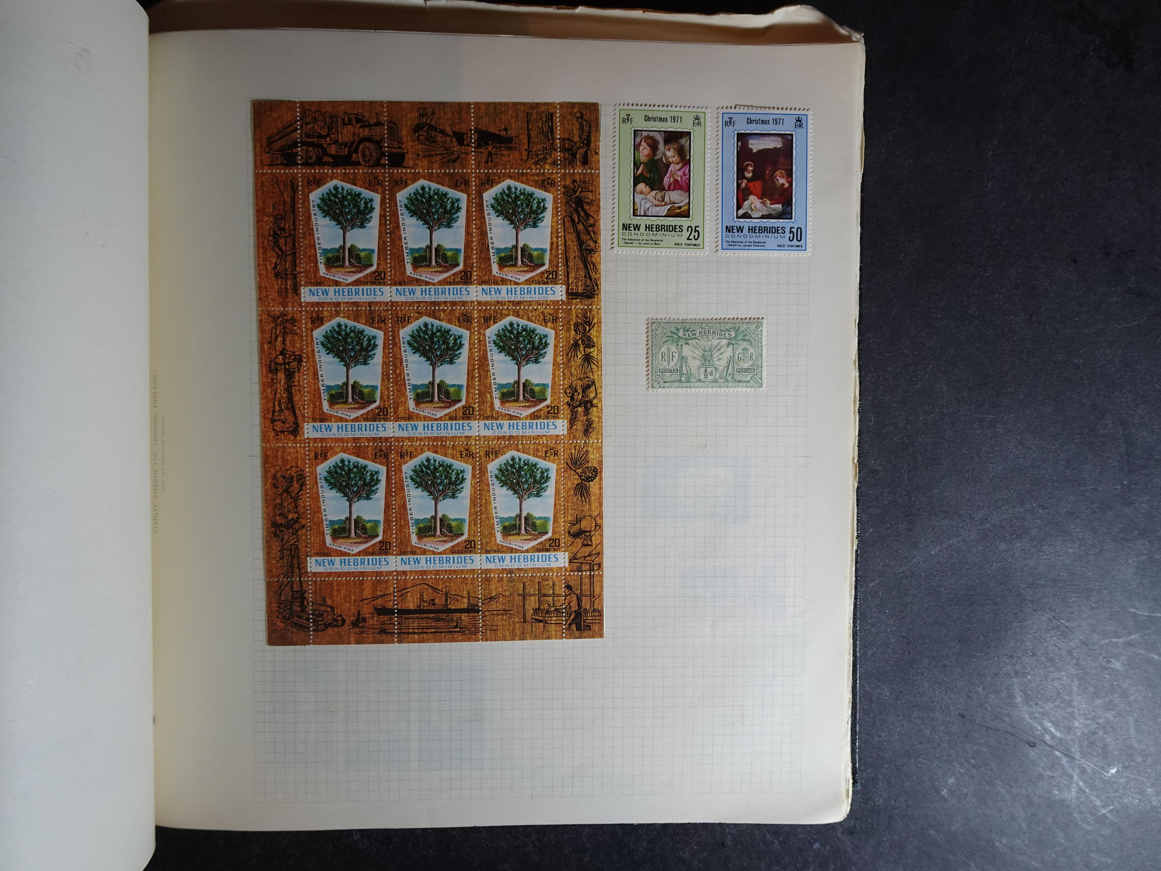 Verzameling op blanco album bladen letter M/P. Leuke koop met veel motief. 66