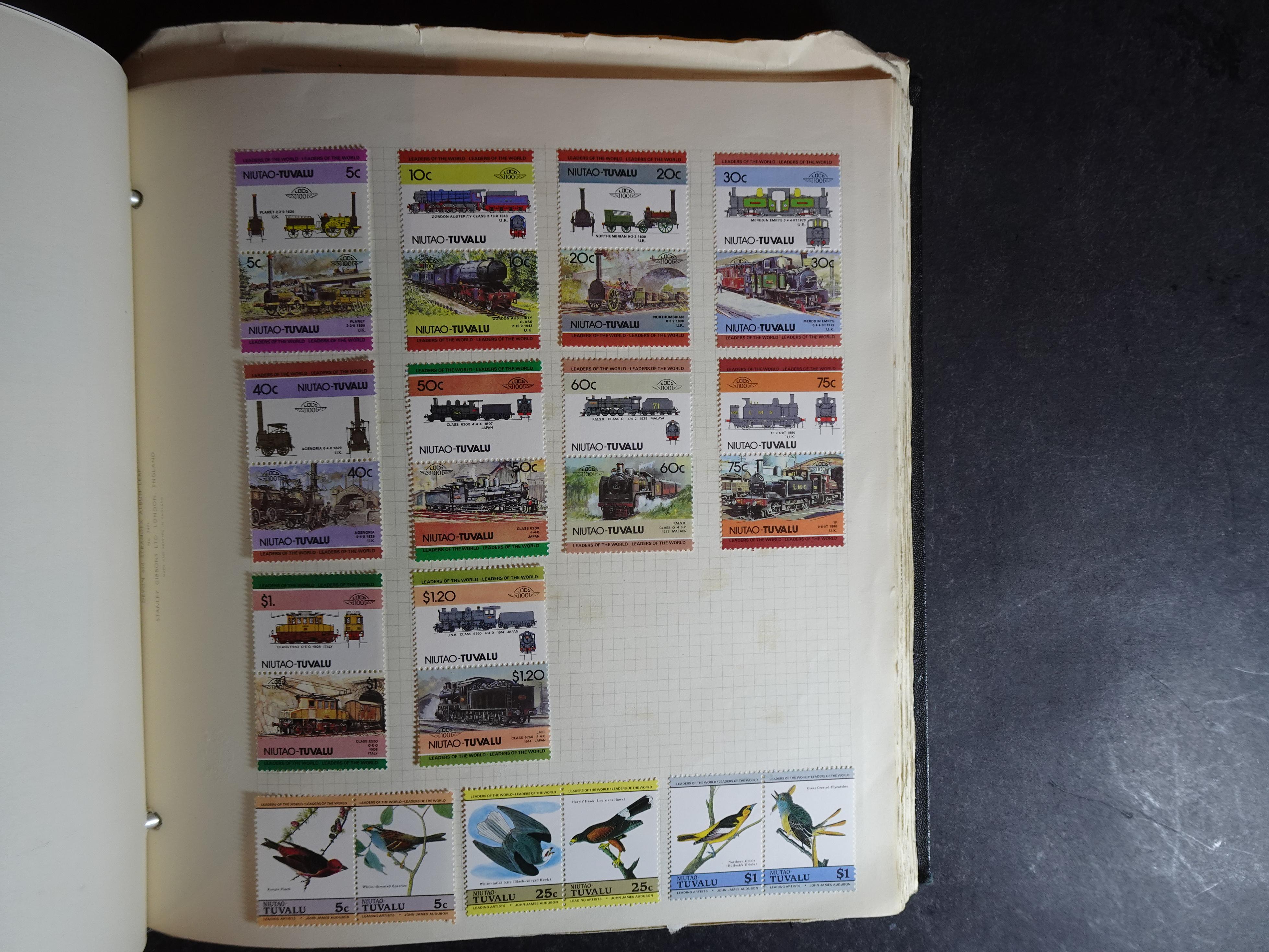 Verzameling op blanco album bladen letter M/P. Leuke koop met veel motief. 99