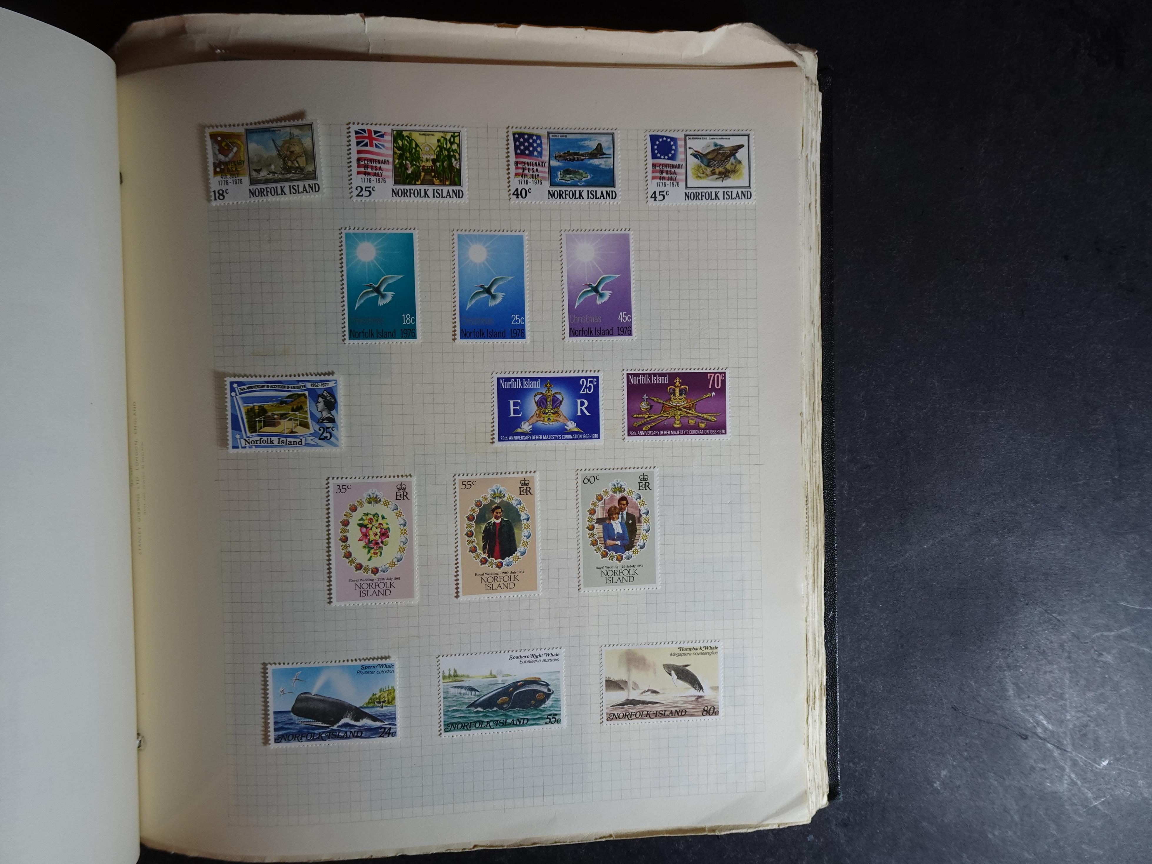 Verzameling op blanco album bladen letter M/P. Leuke koop met veel motief. 110