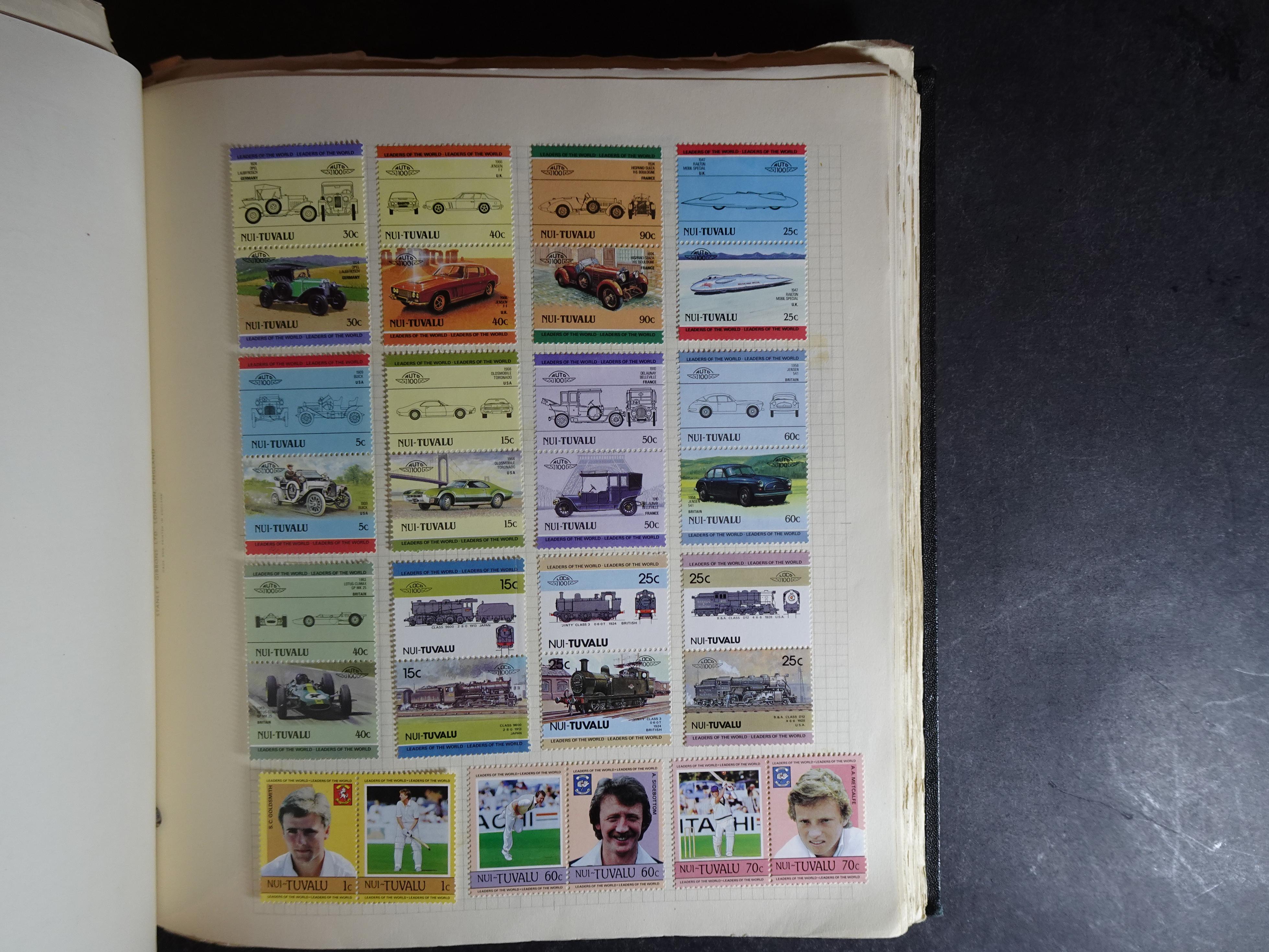 Verzameling op blanco album bladen letter M/P. Leuke koop met veel motief. 130