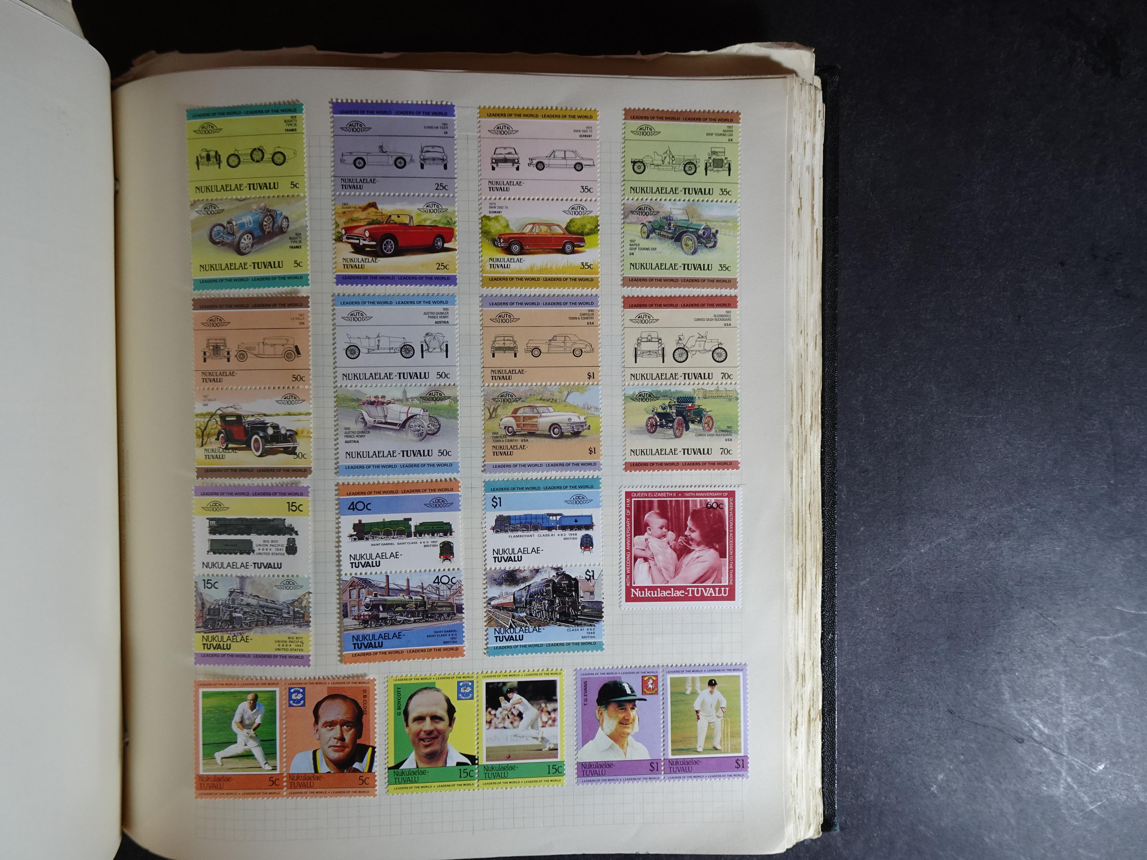 Verzameling op blanco album bladen letter M/P. Leuke koop met veel motief. 134