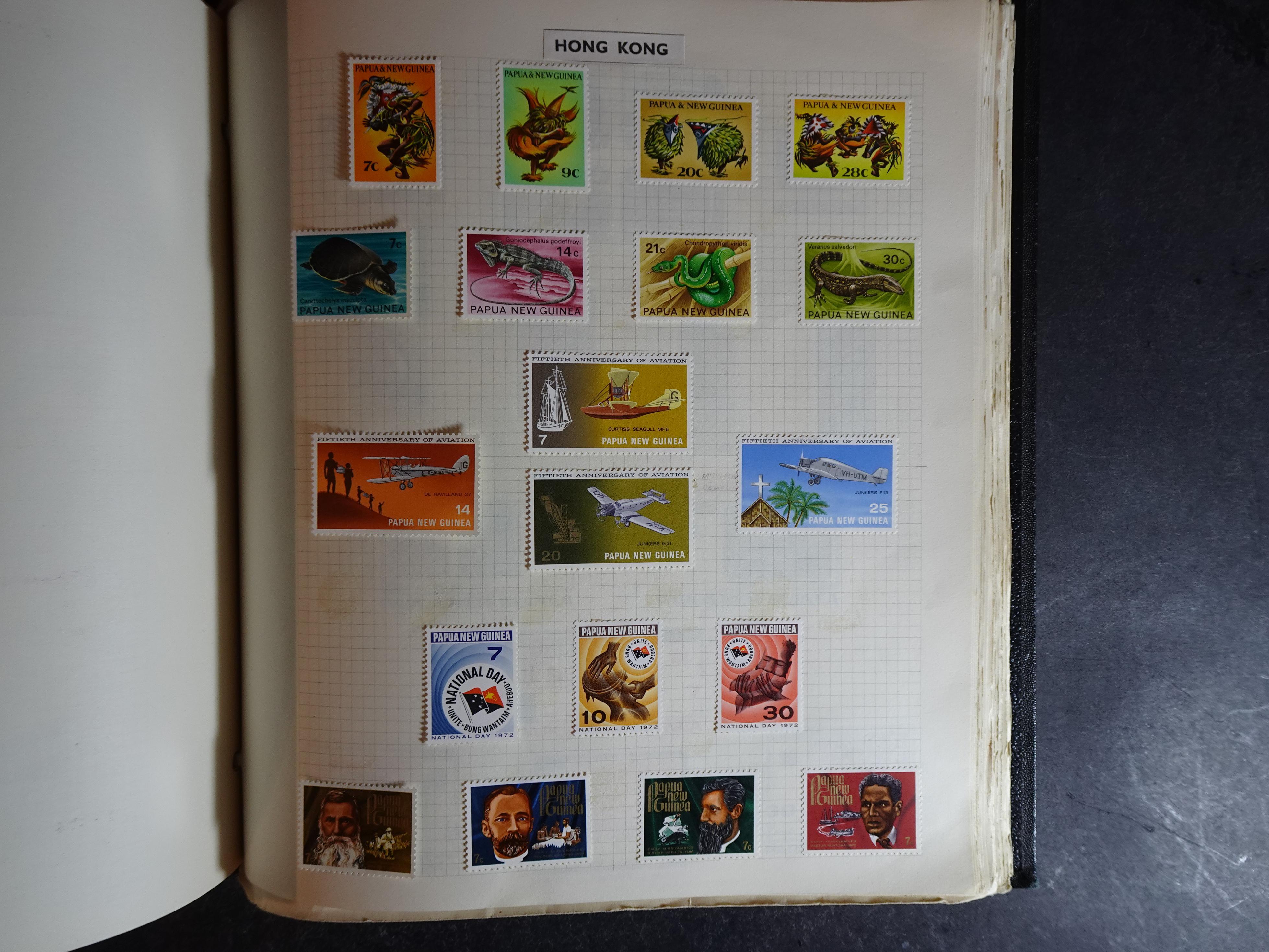 Verzameling op blanco album bladen letter M/P. Leuke koop met veel motief. 175