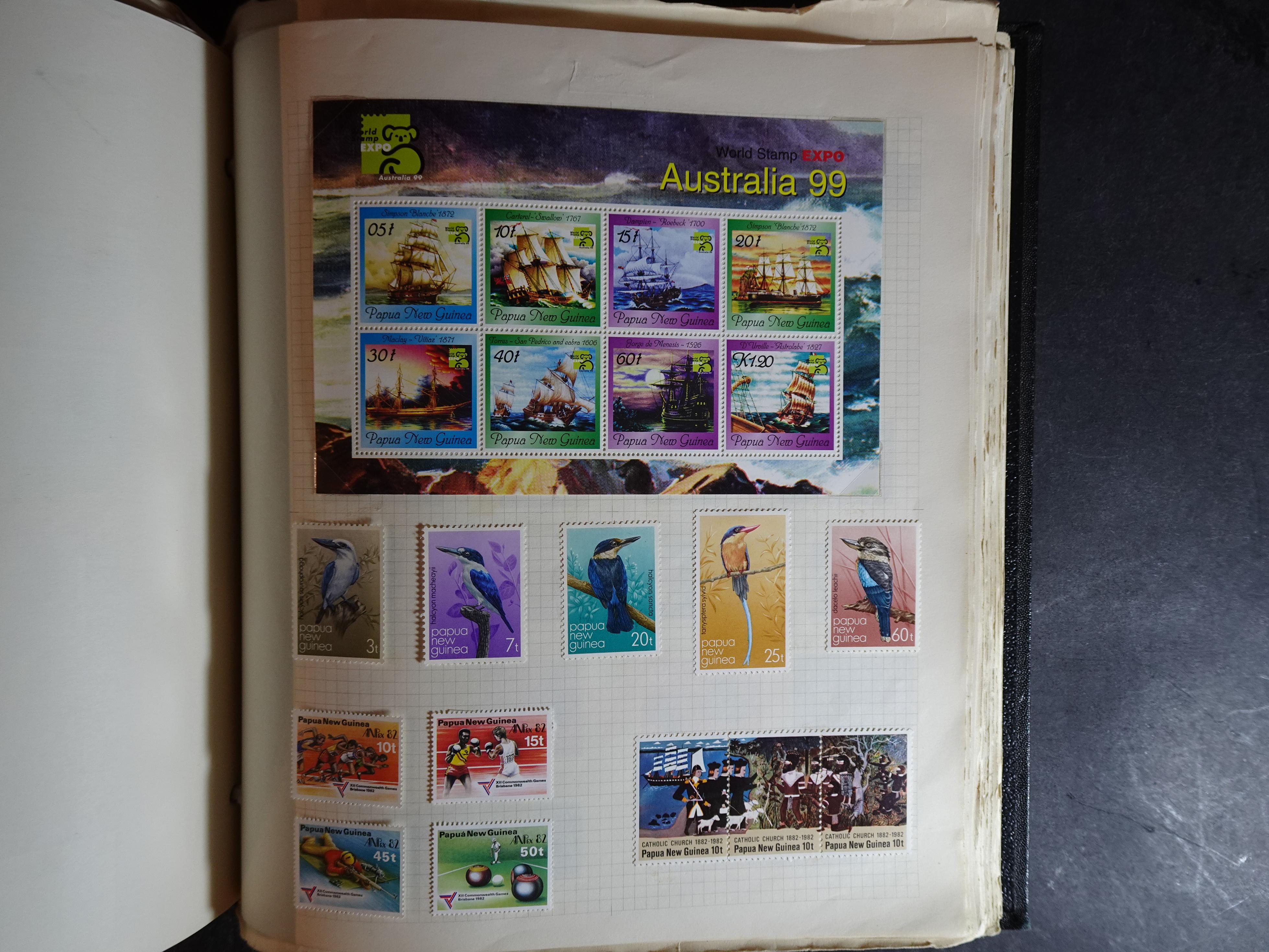 Verzameling op blanco album bladen letter M/P. Leuke koop met veel motief. 182