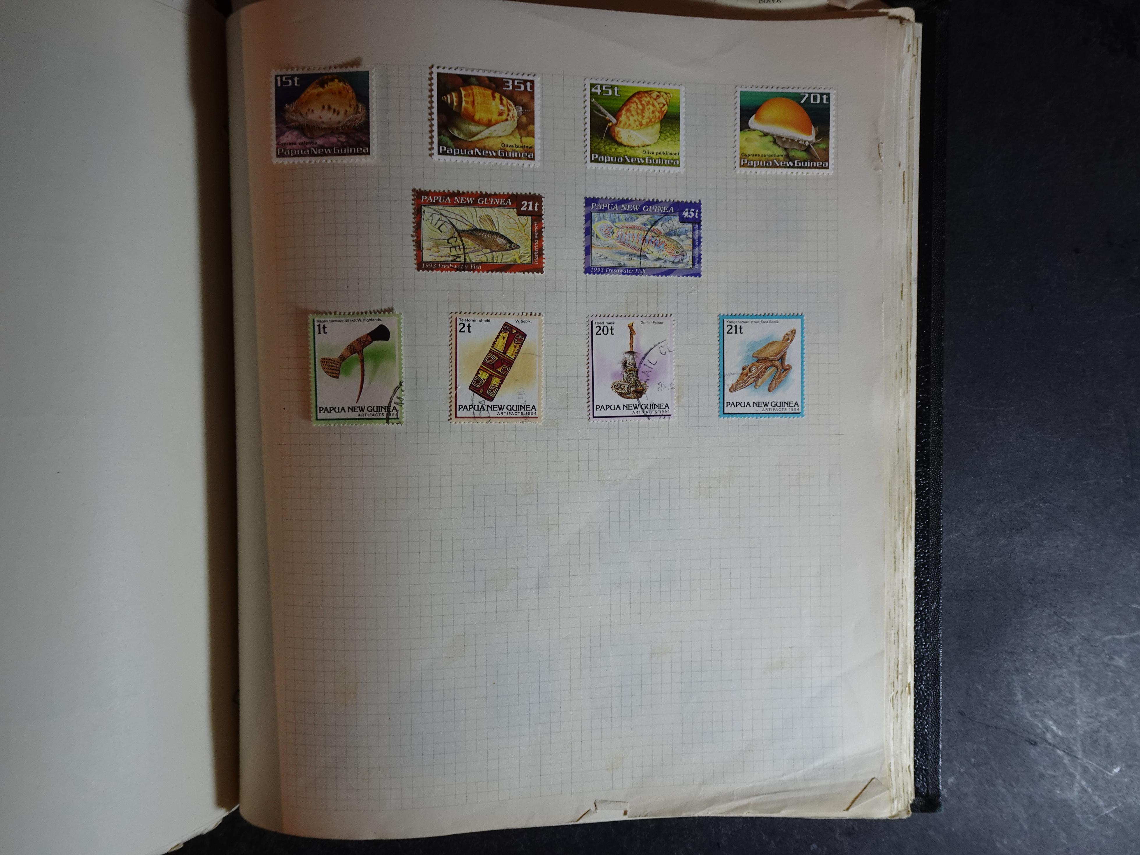 Verzameling op blanco album bladen letter M/P. Leuke koop met veel motief. 193