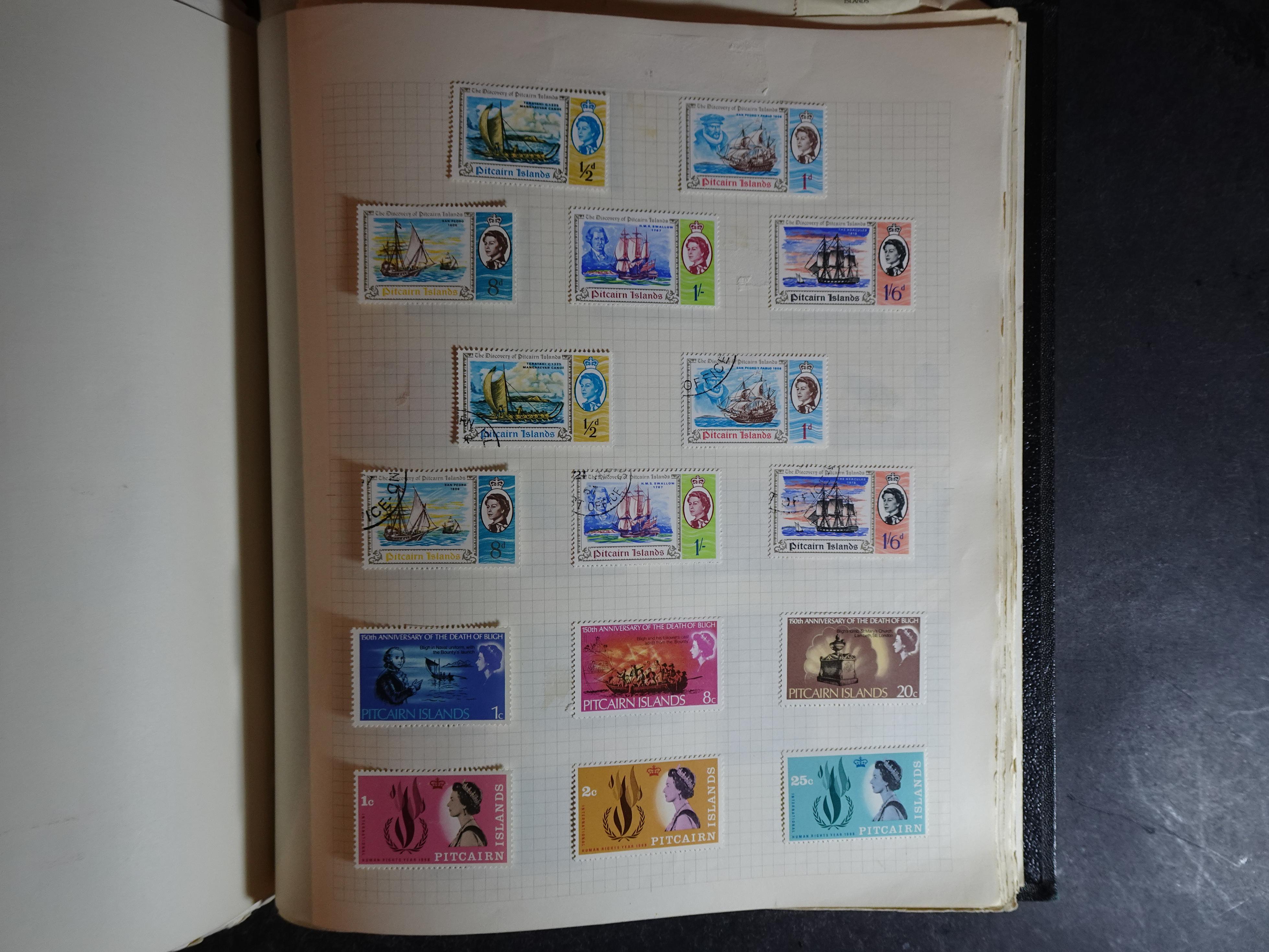 Verzameling op blanco album bladen letter M/P. Leuke koop met veel motief. 201