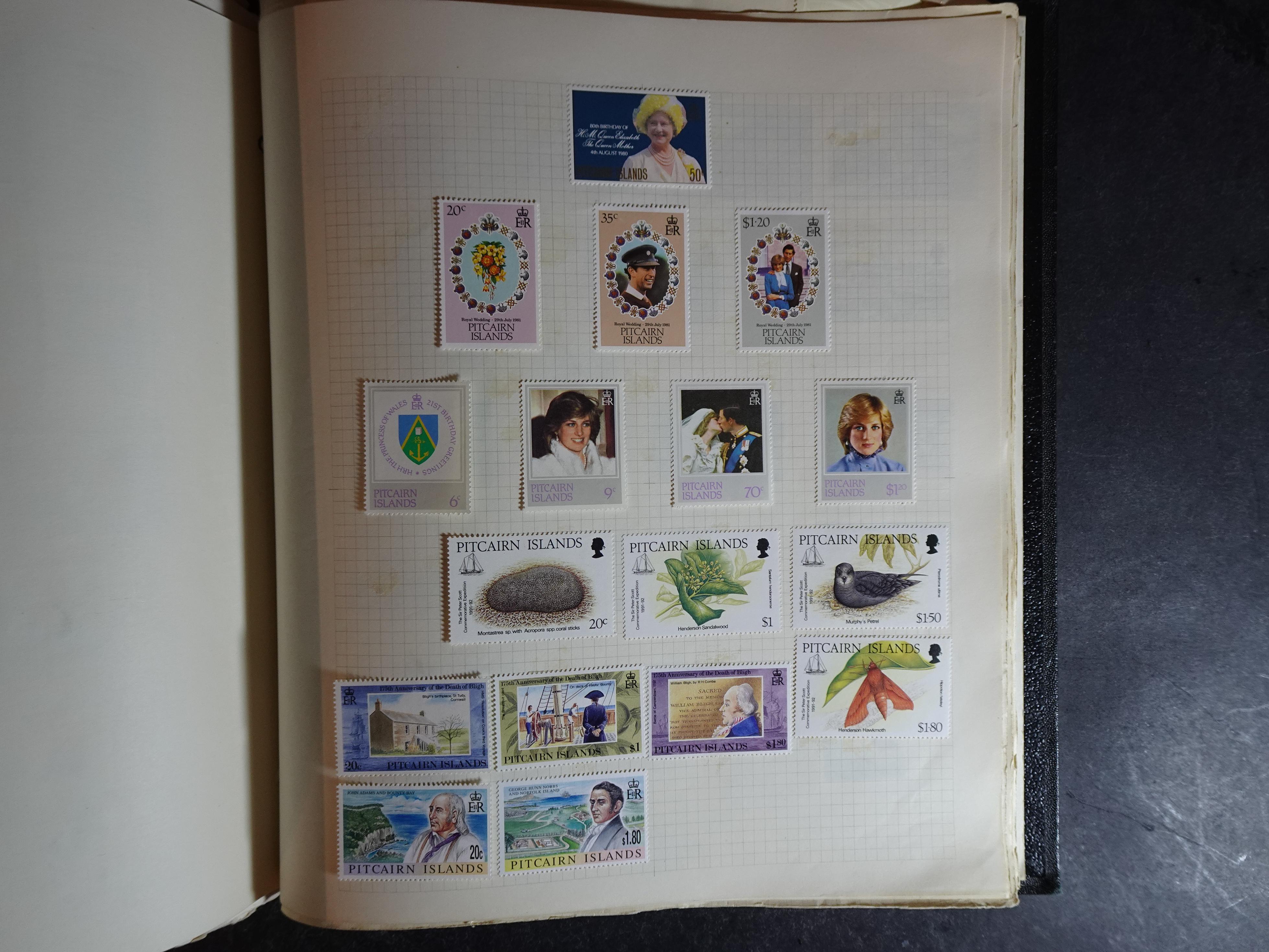 Verzameling op blanco album bladen letter M/P. Leuke koop met veel motief. 206