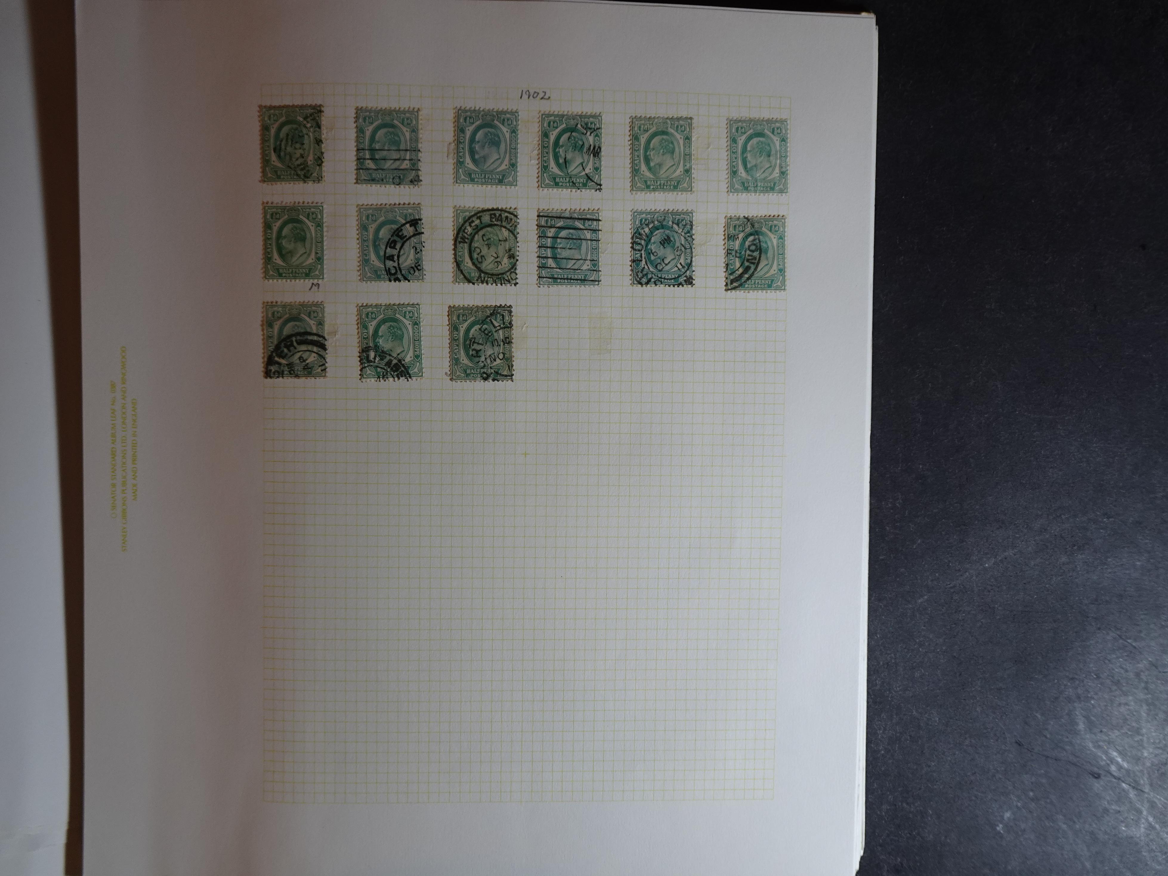 Partij op blanco bladen letter C in klemband. Bevat aardig klassiek materiaal. 13