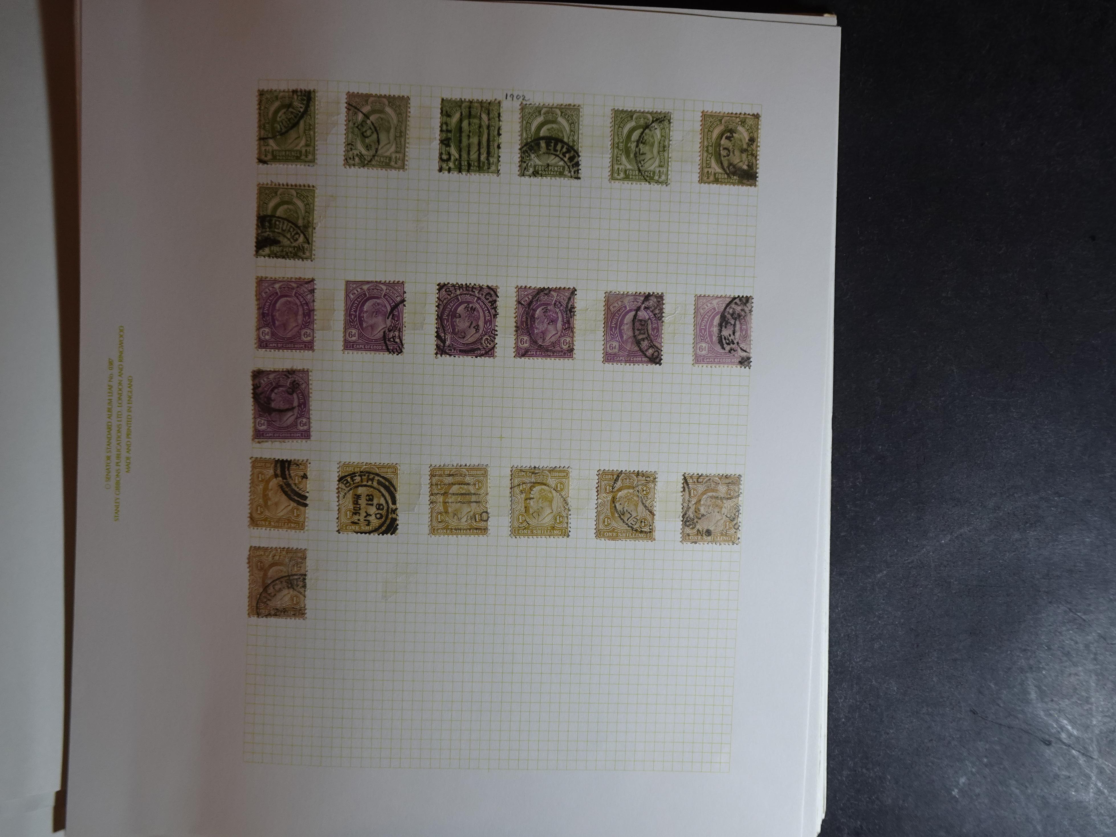 Partij op blanco bladen letter C in klemband. Bevat aardig klassiek materiaal. 16