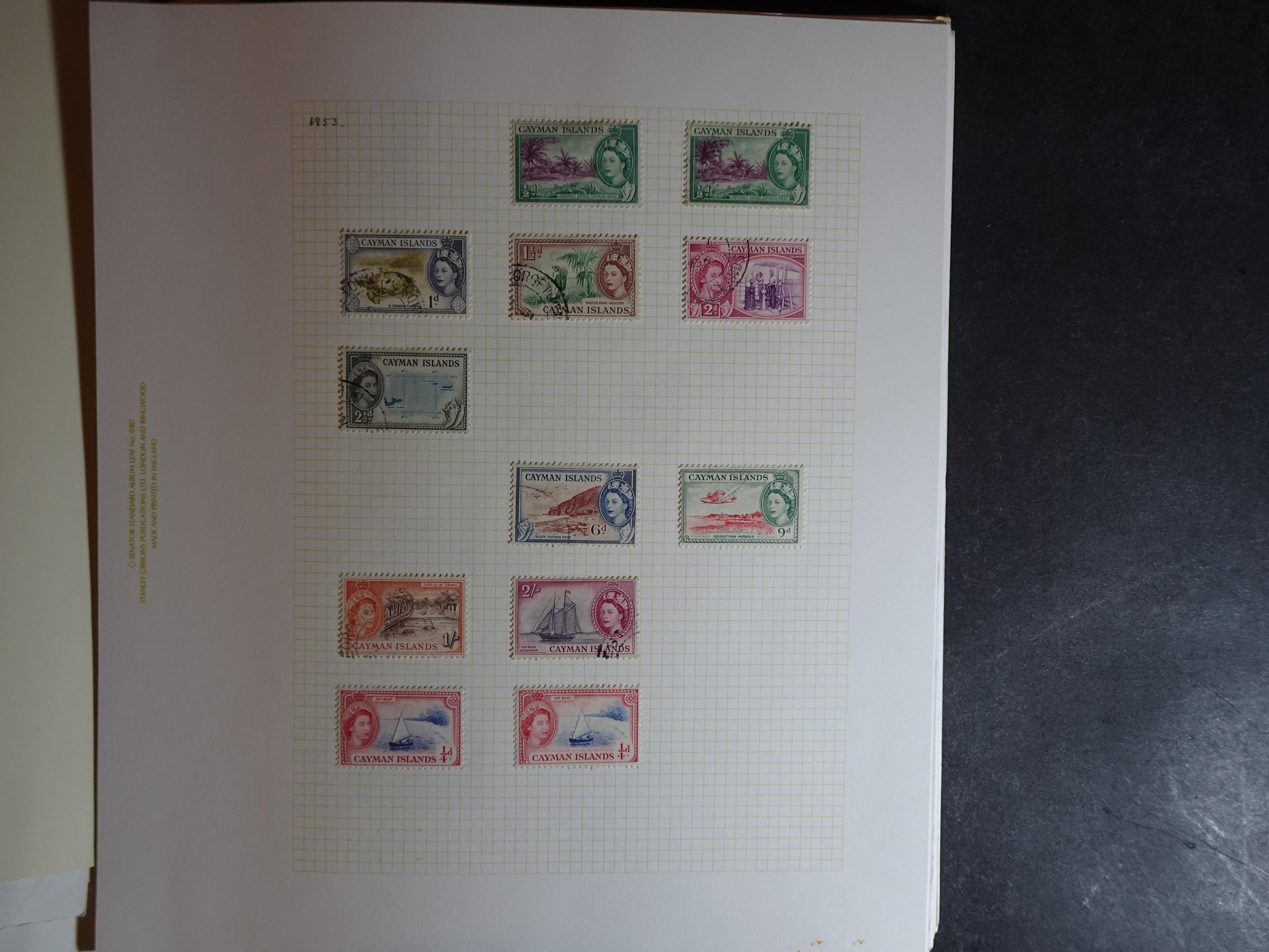 Partij op blanco bladen letter C in klemband. Bevat aardig klassiek materiaal. 24