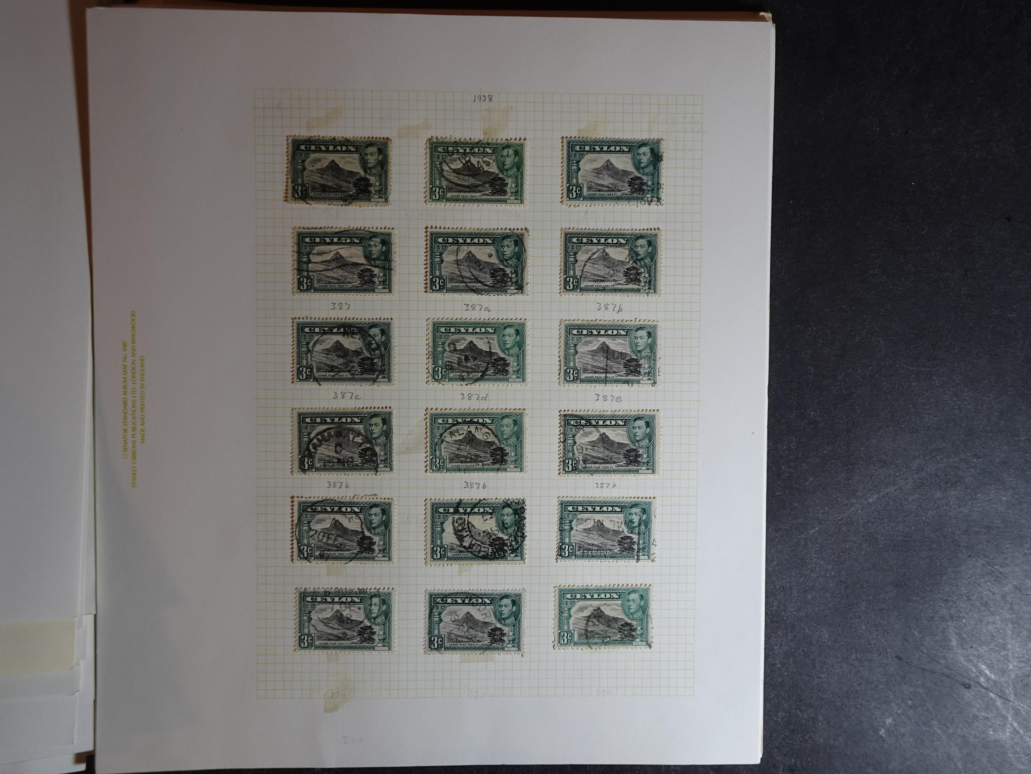 Partij op blanco bladen letter C in klemband. Bevat aardig klassiek materiaal. 60