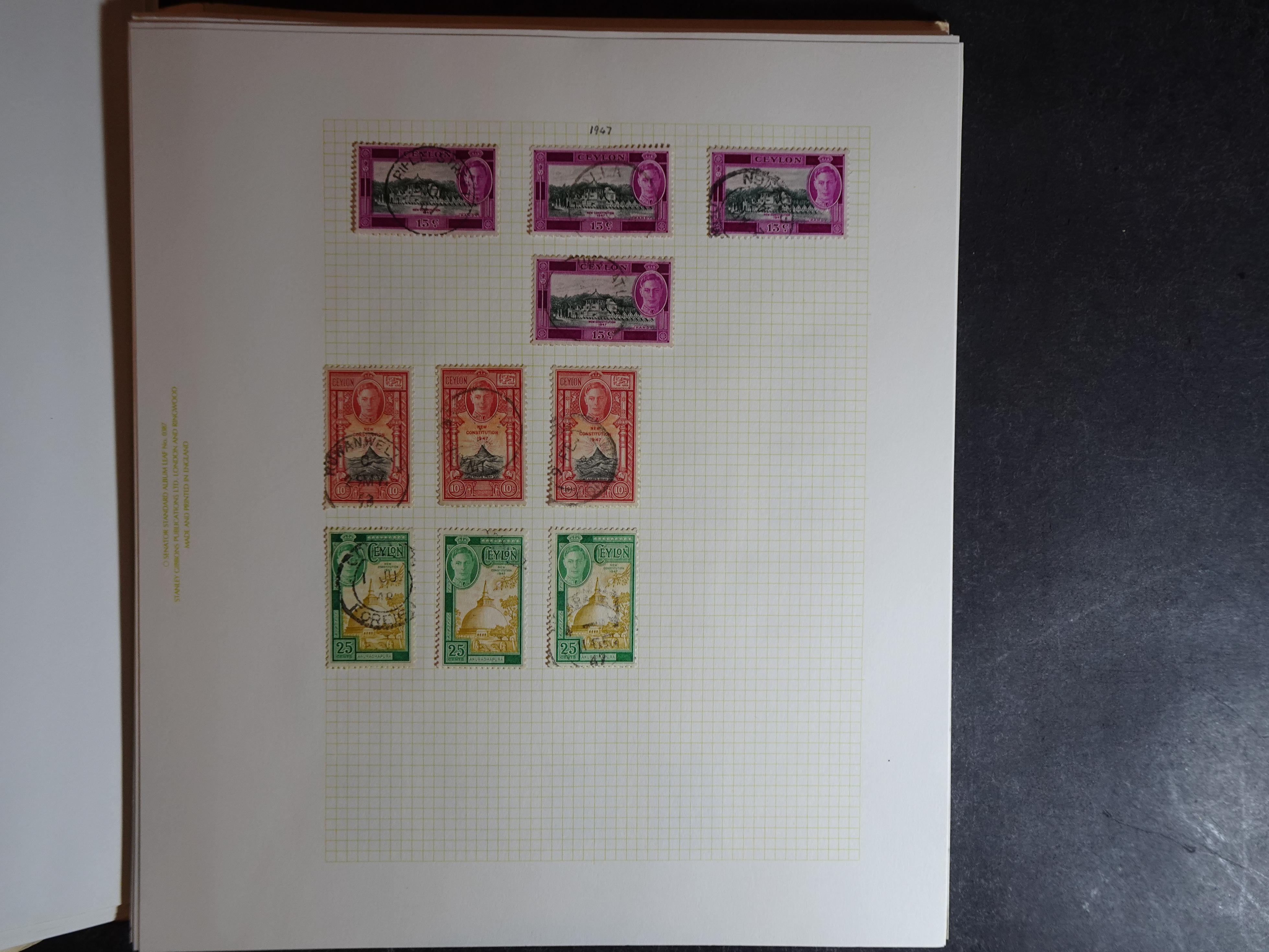 Partij op blanco bladen letter C in klemband. Bevat aardig klassiek materiaal. 69