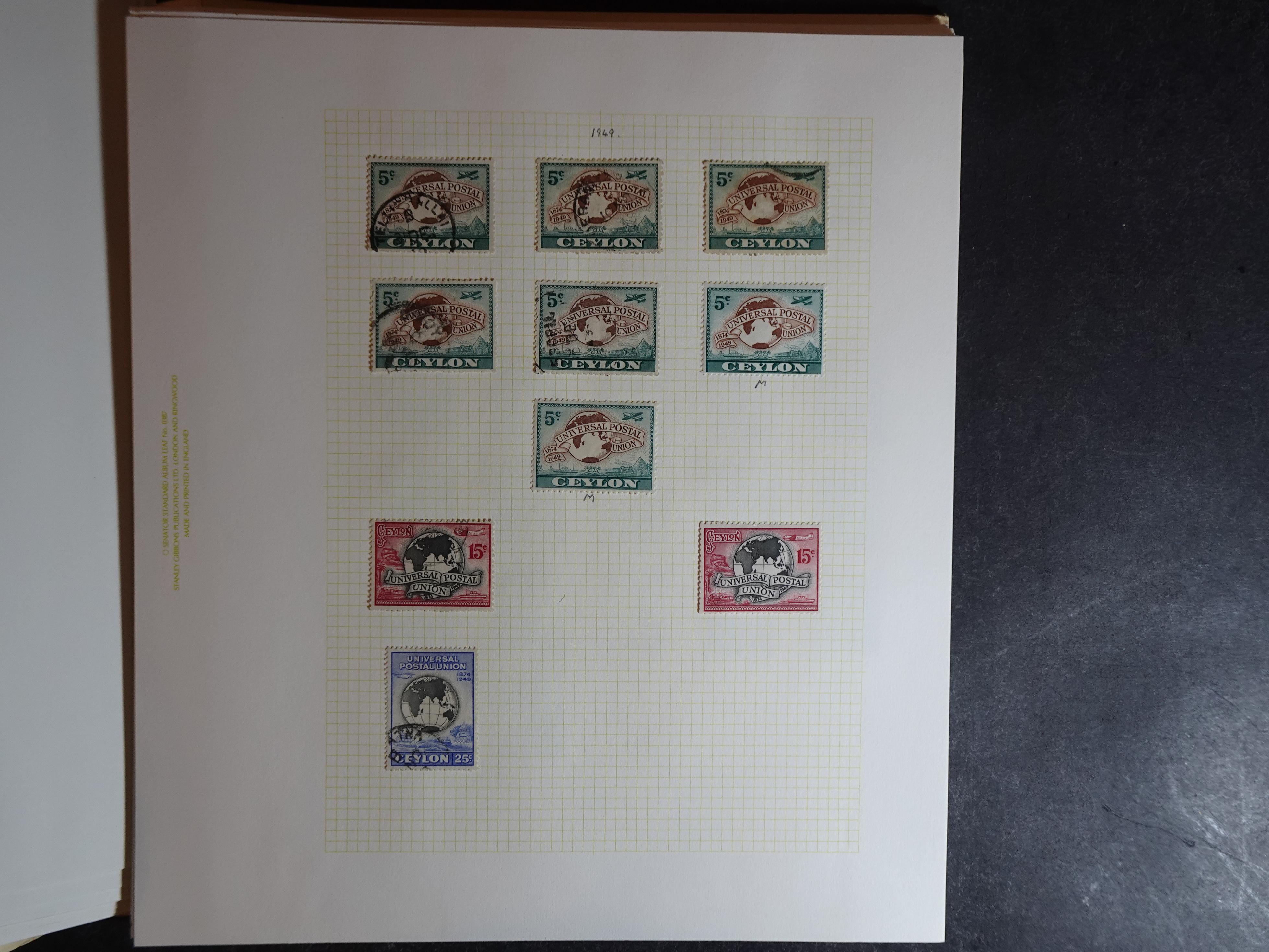 Partij op blanco bladen letter C in klemband. Bevat aardig klassiek materiaal. 71