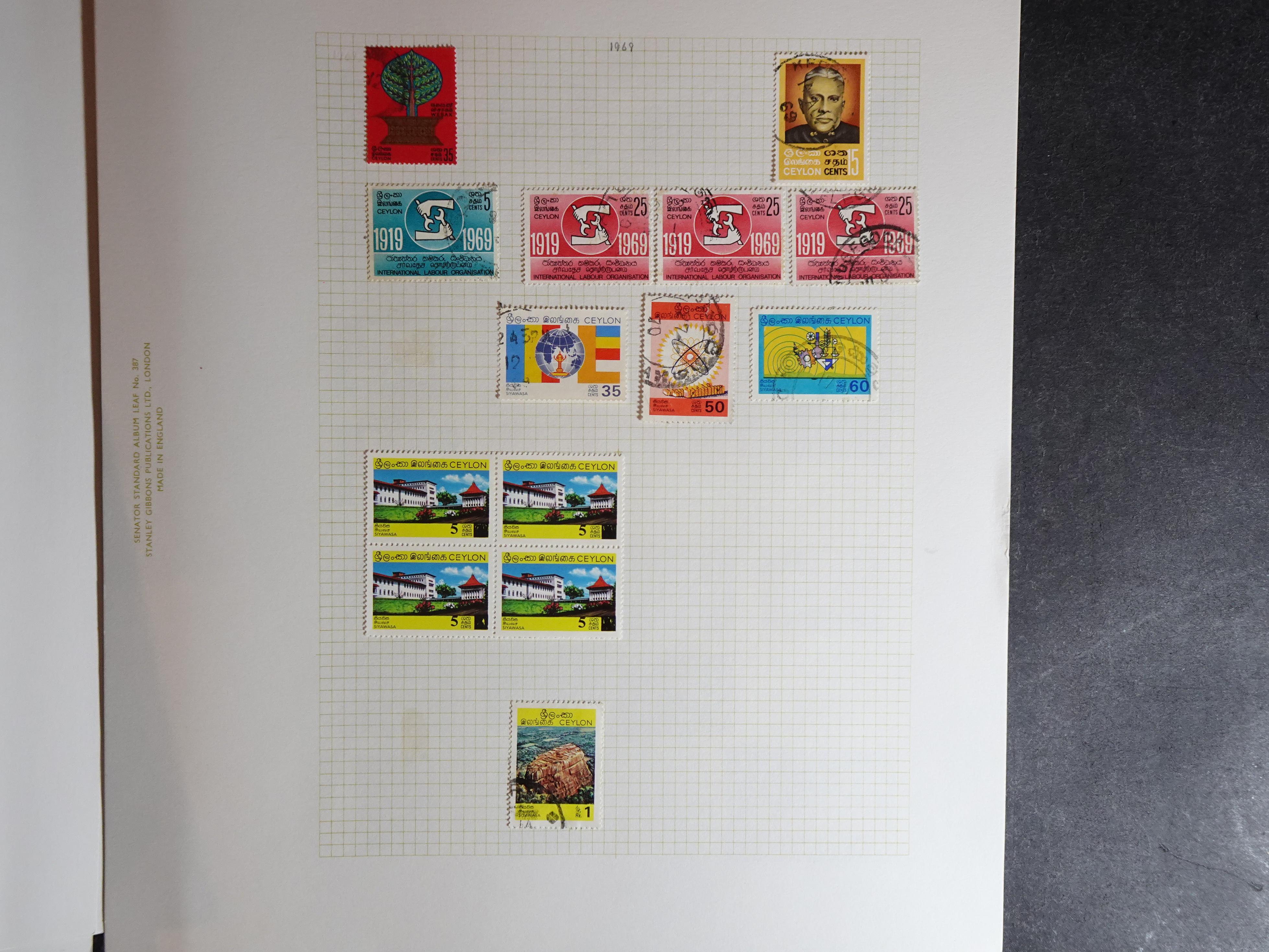 Partij op blanco bladen letter C in klemband. Bevat aardig klassiek materiaal. 97