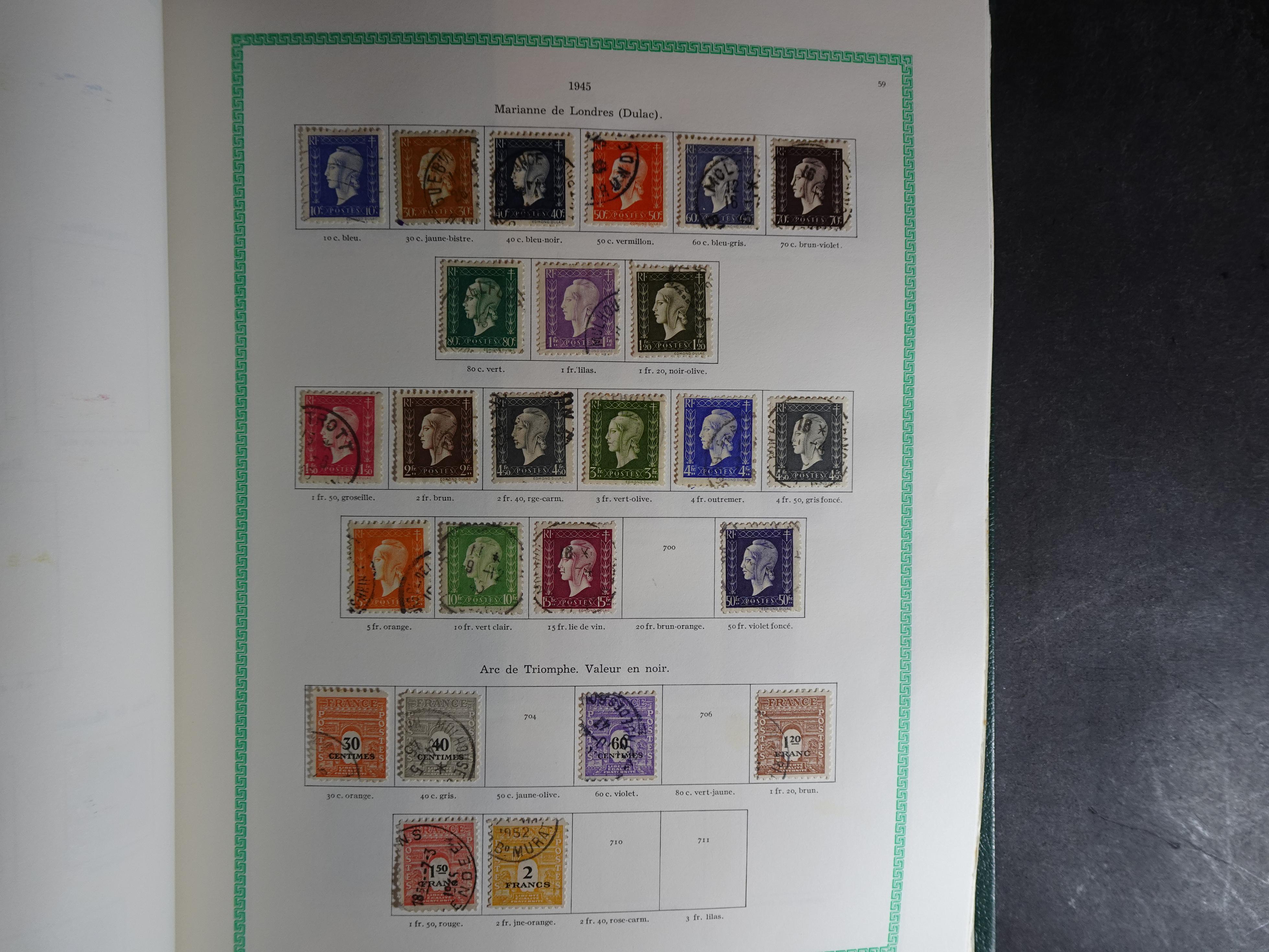 Nette collectie en goed gevulde vanaf klassiek met betere materiaal t/m 1990. 55