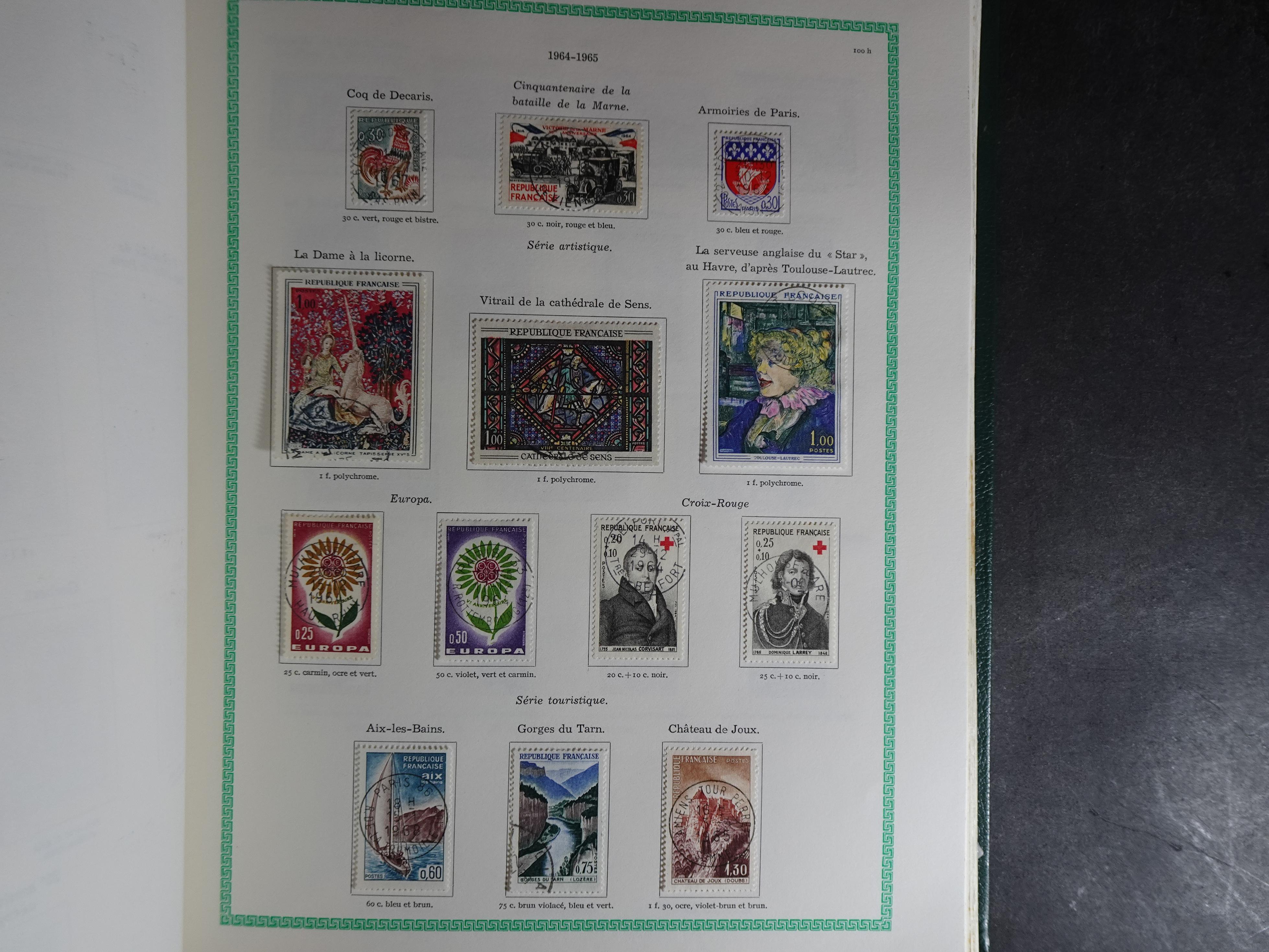 Nette collectie en goed gevulde vanaf klassiek met betere materiaal t/m 1990. 102