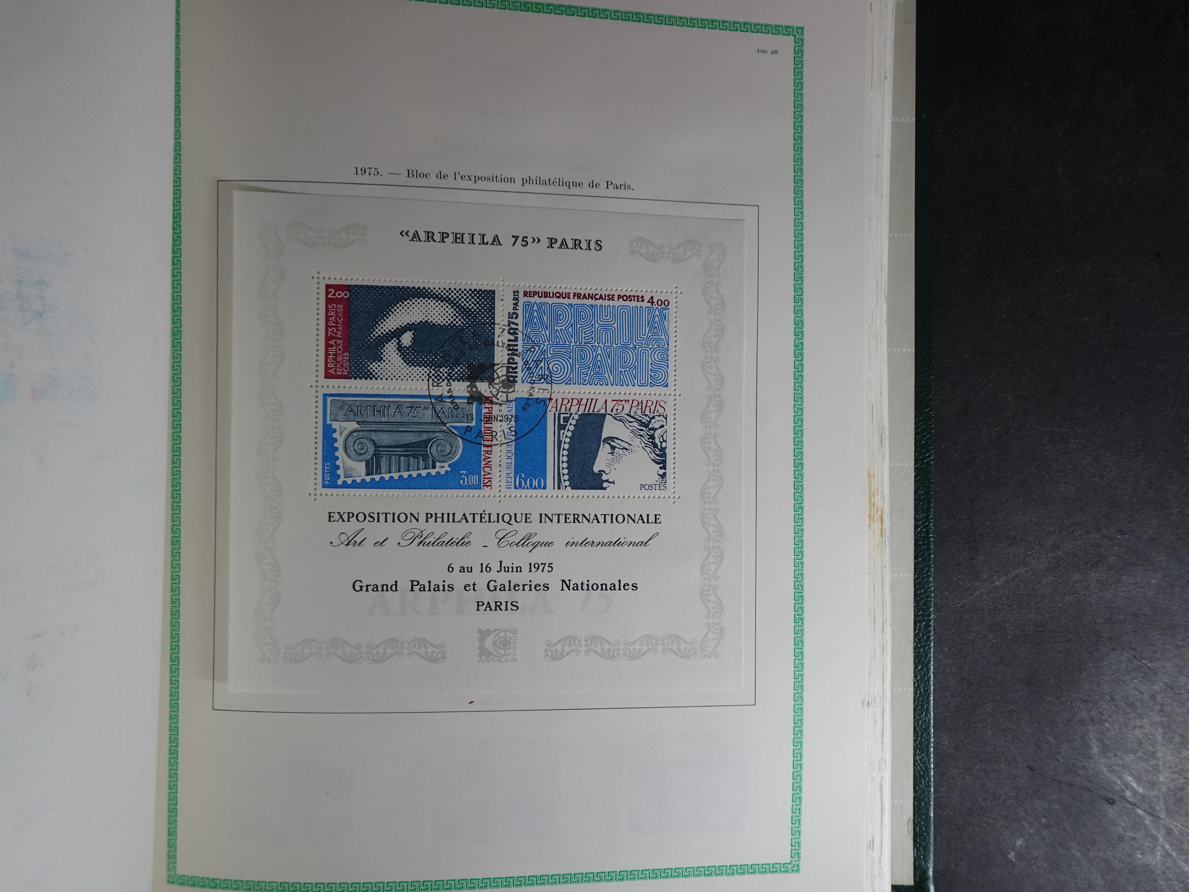 Nette collectie en goed gevulde vanaf klassiek met betere materiaal t/m 1990. 136