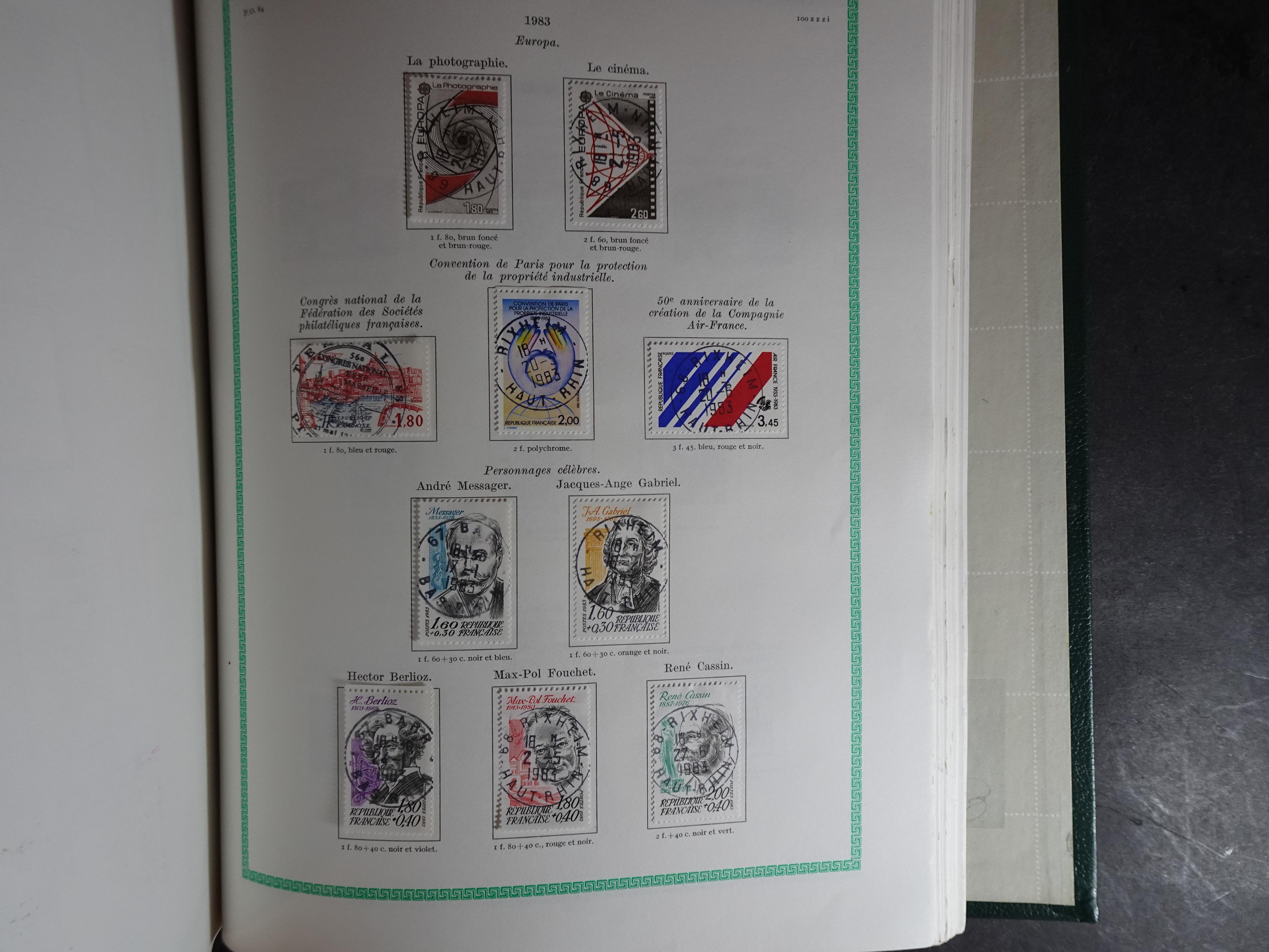 Nette collectie en goed gevulde vanaf klassiek met betere materiaal t/m 1990. 176