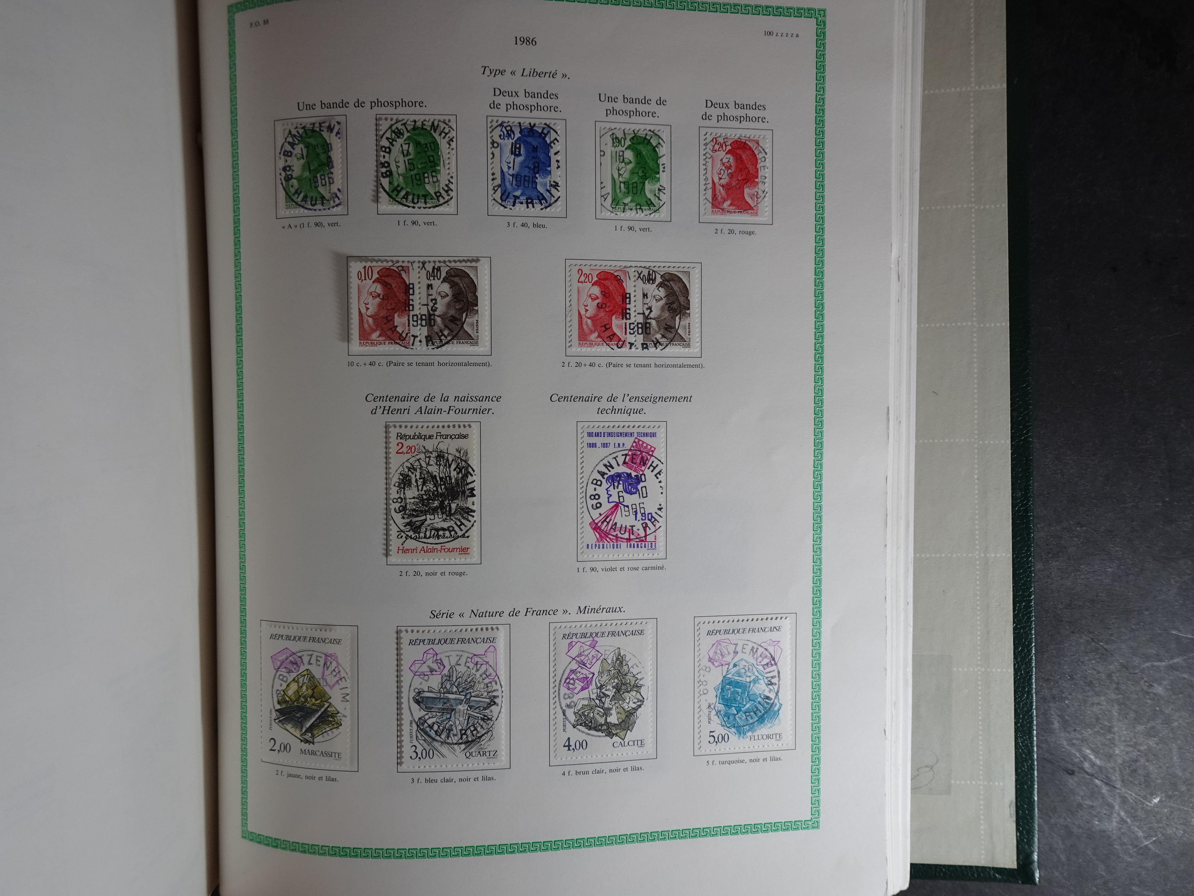 Nette collectie en goed gevulde vanaf klassiek met betere materiaal t/m 1990. 192