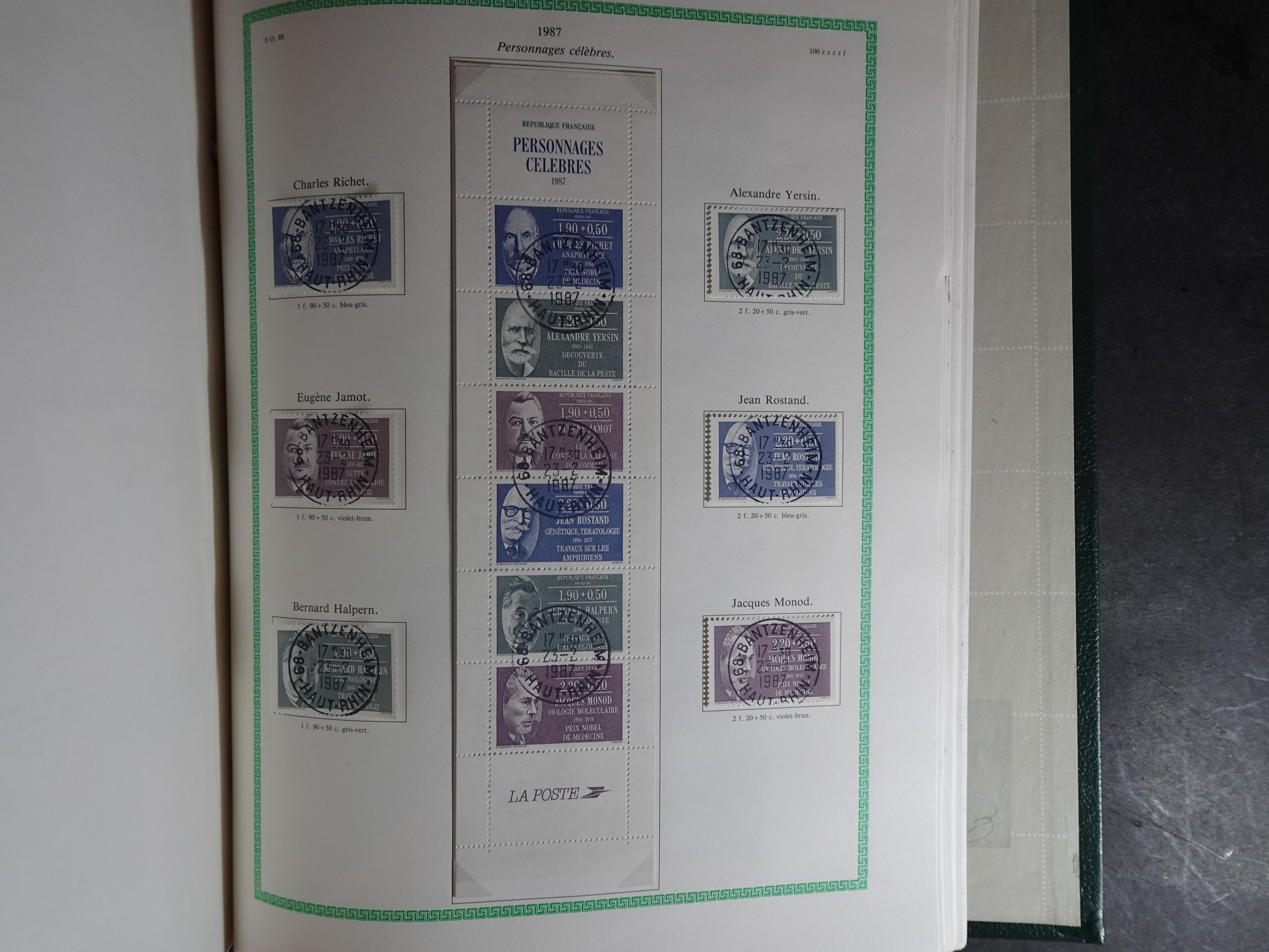 Nette collectie en goed gevulde vanaf klassiek met betere materiaal t/m 1990. 197