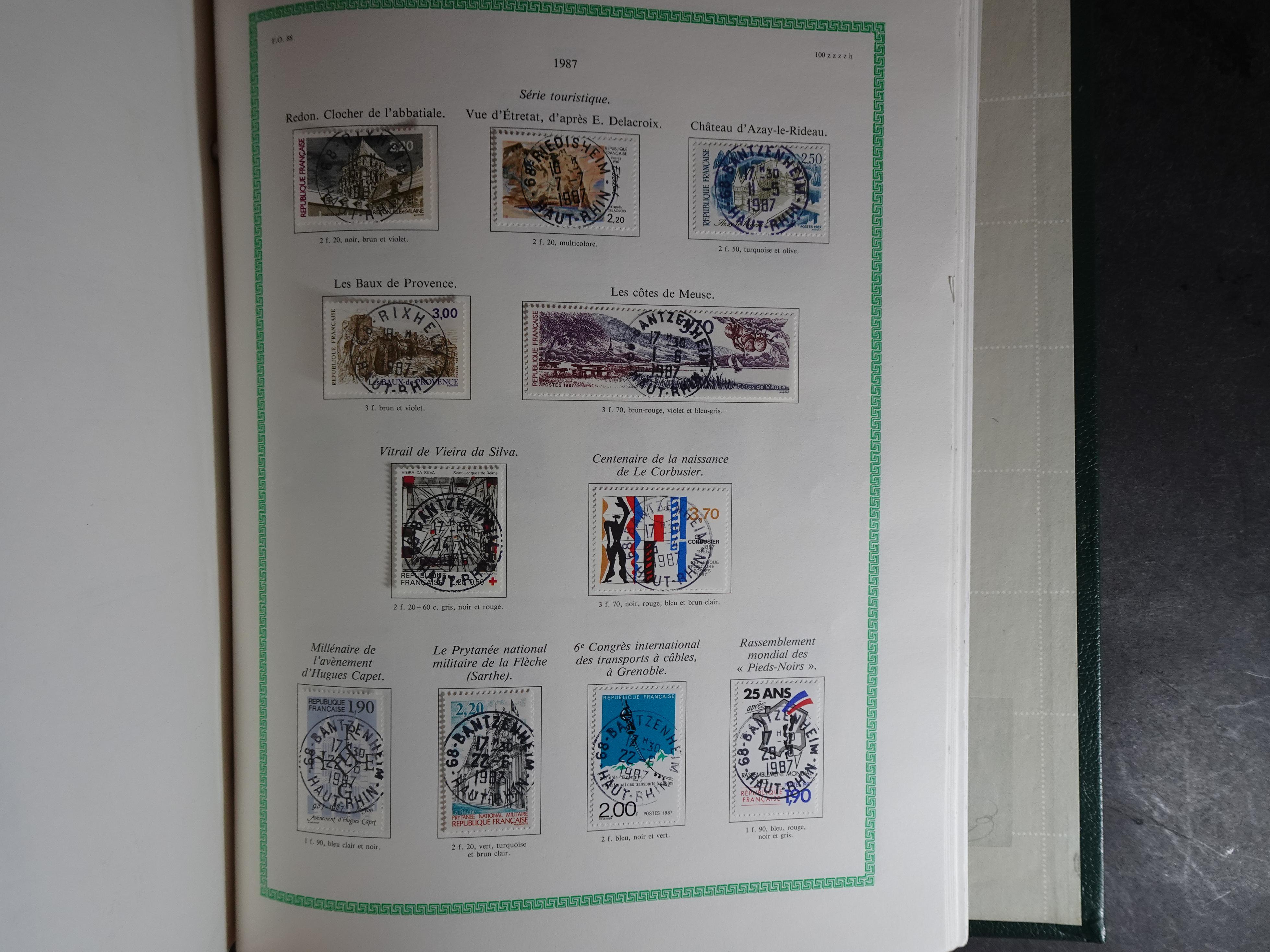 Nette collectie en goed gevulde vanaf klassiek met betere materiaal t/m 1990. 199