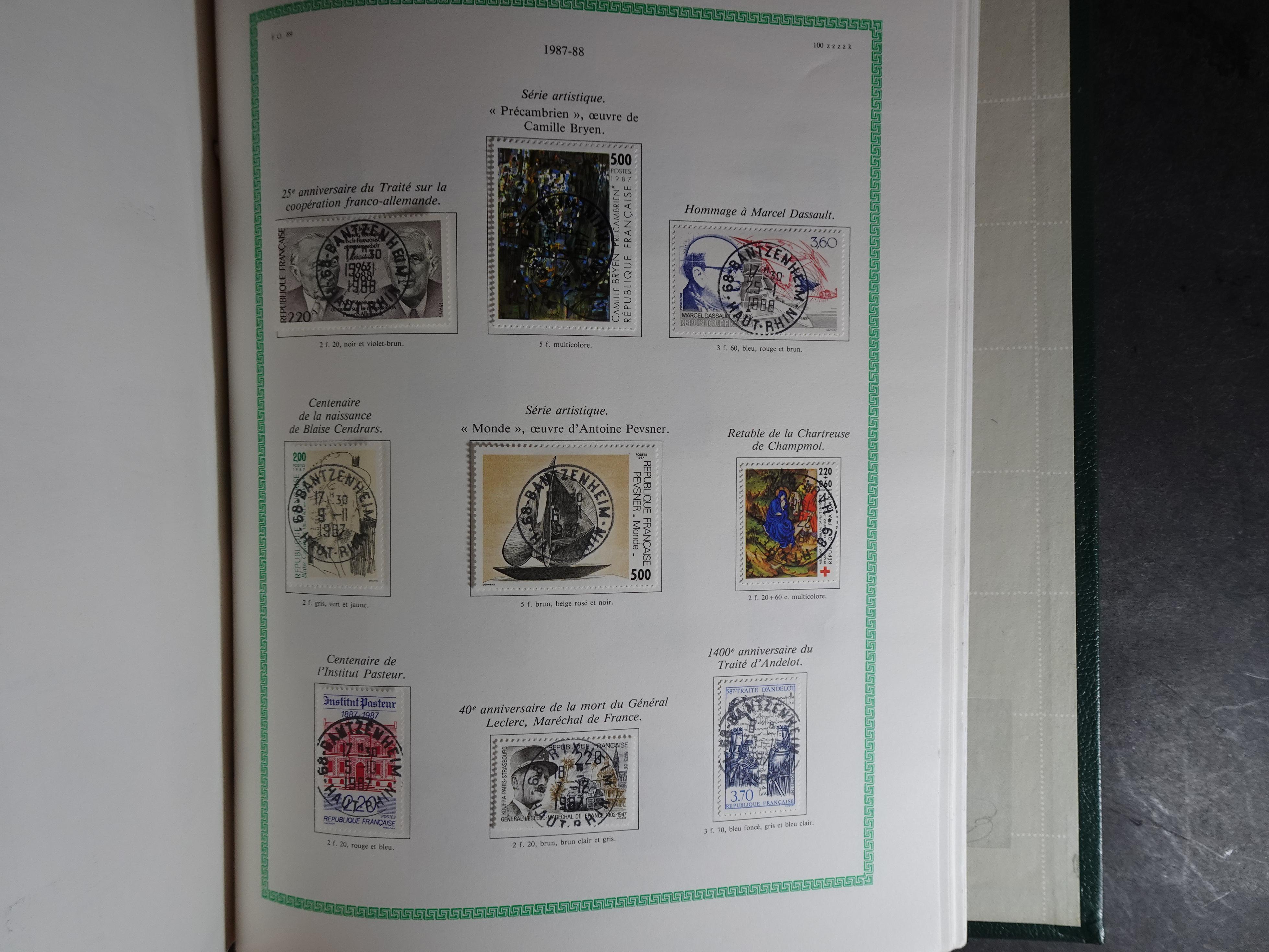 Nette collectie en goed gevulde vanaf klassiek met betere materiaal t/m 1990. 201