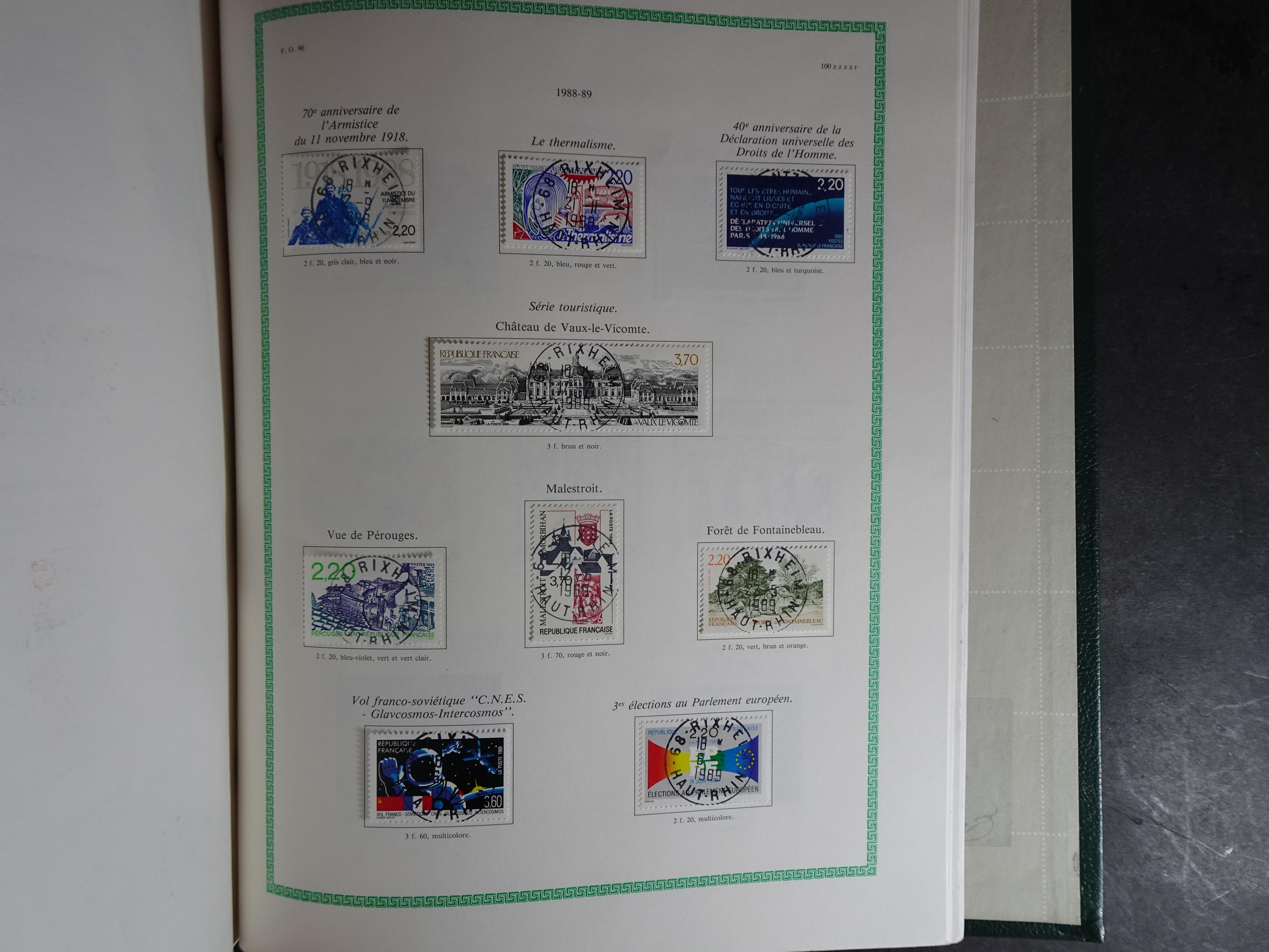 Nette collectie en goed gevulde vanaf klassiek met betere materiaal t/m 1990. 208