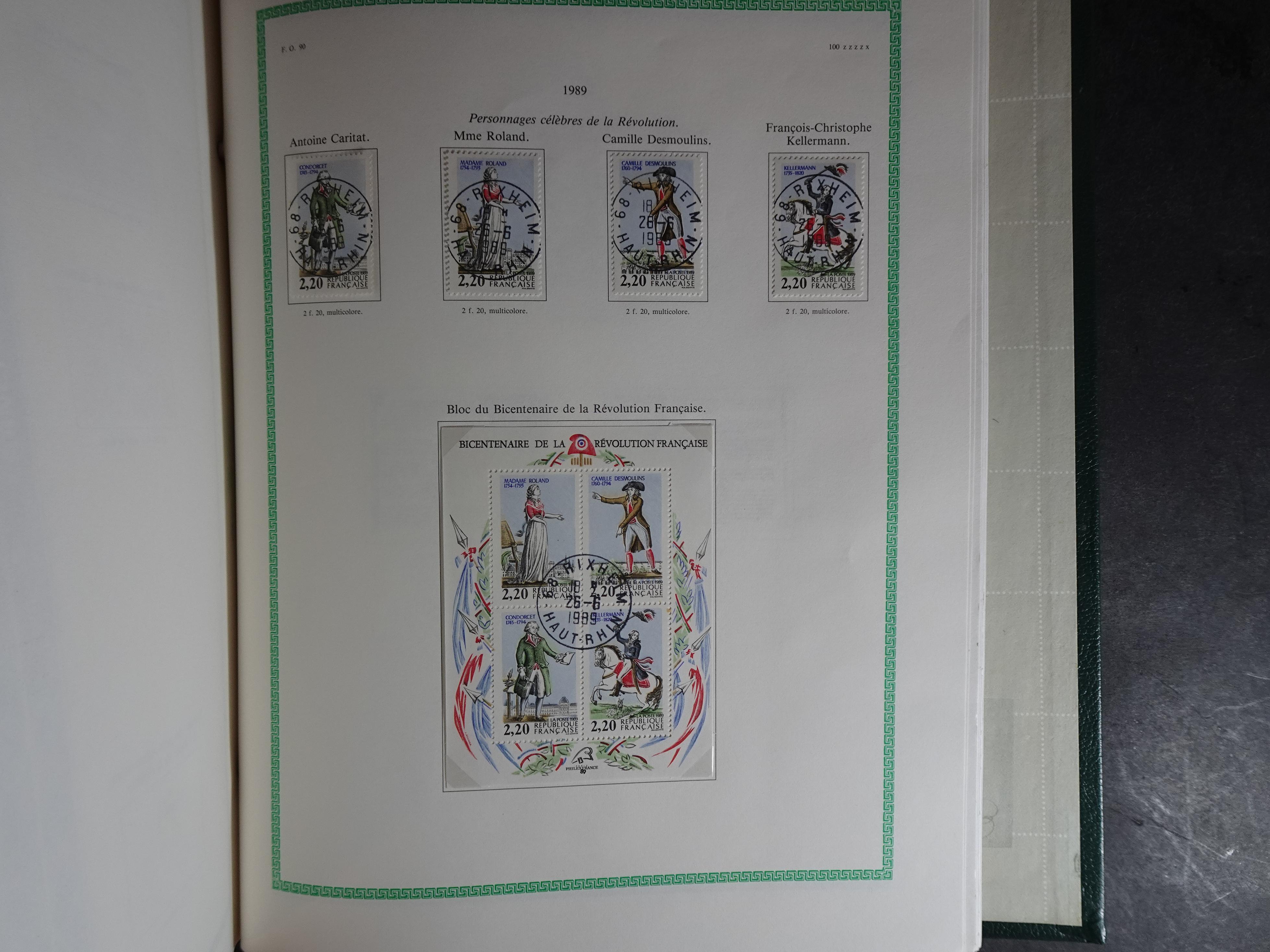 Nette collectie en goed gevulde vanaf klassiek met betere materiaal t/m 1990. 214